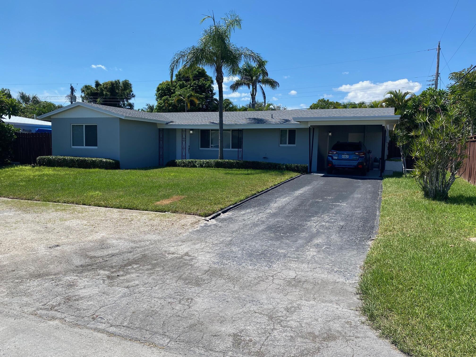 2751 NE 26th Terrace