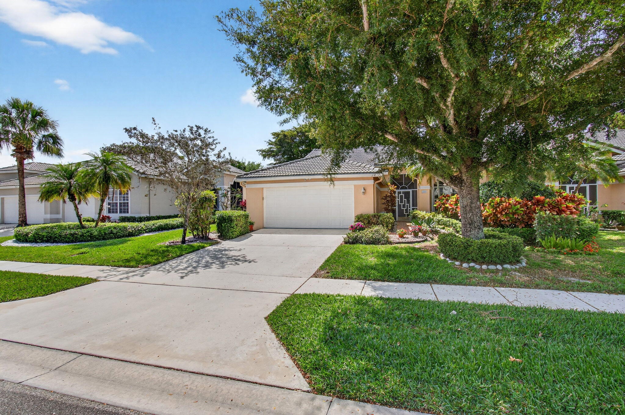 7844 Rockford Road