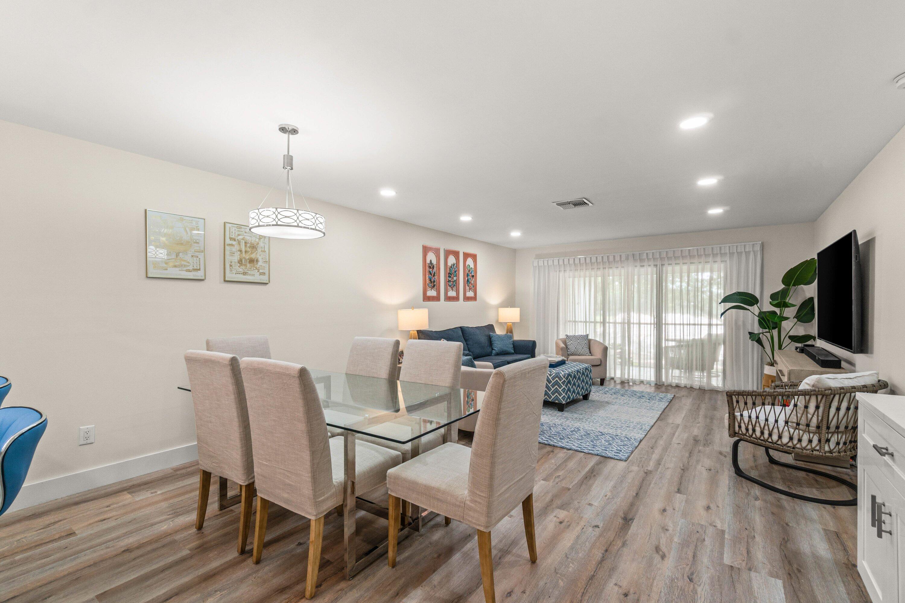 10 Southport Lane F