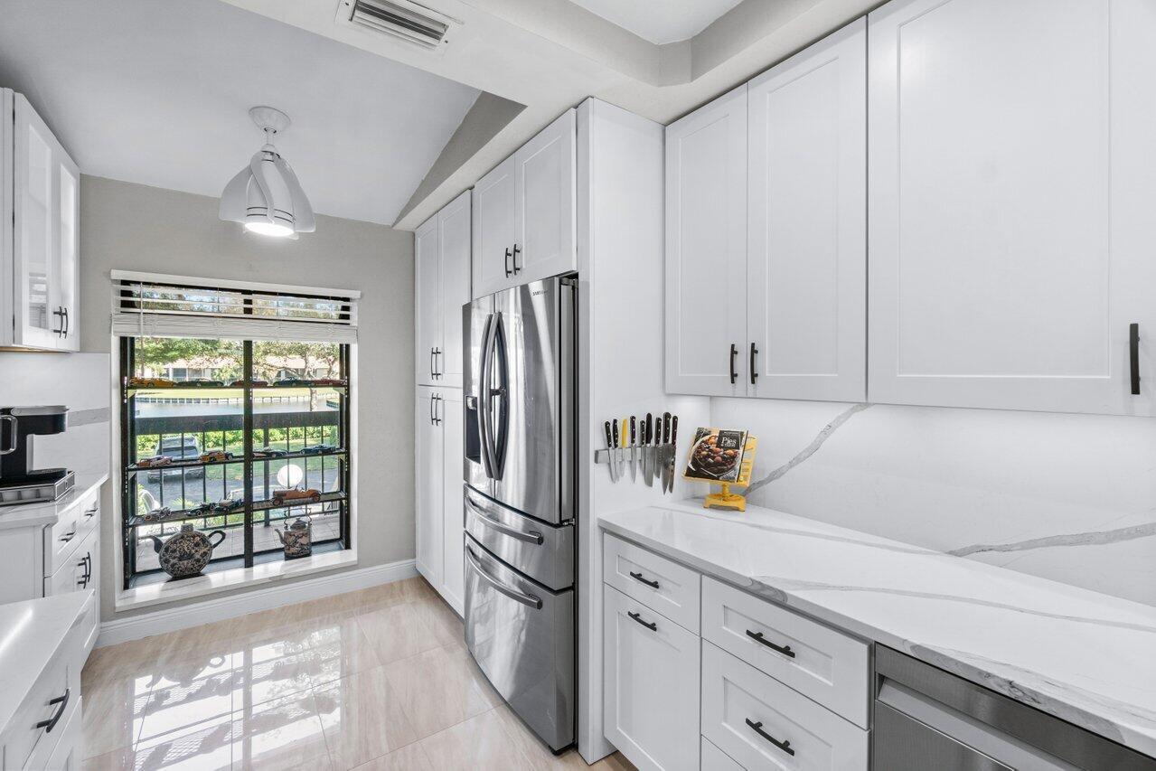 5120 Golfview Court 1722