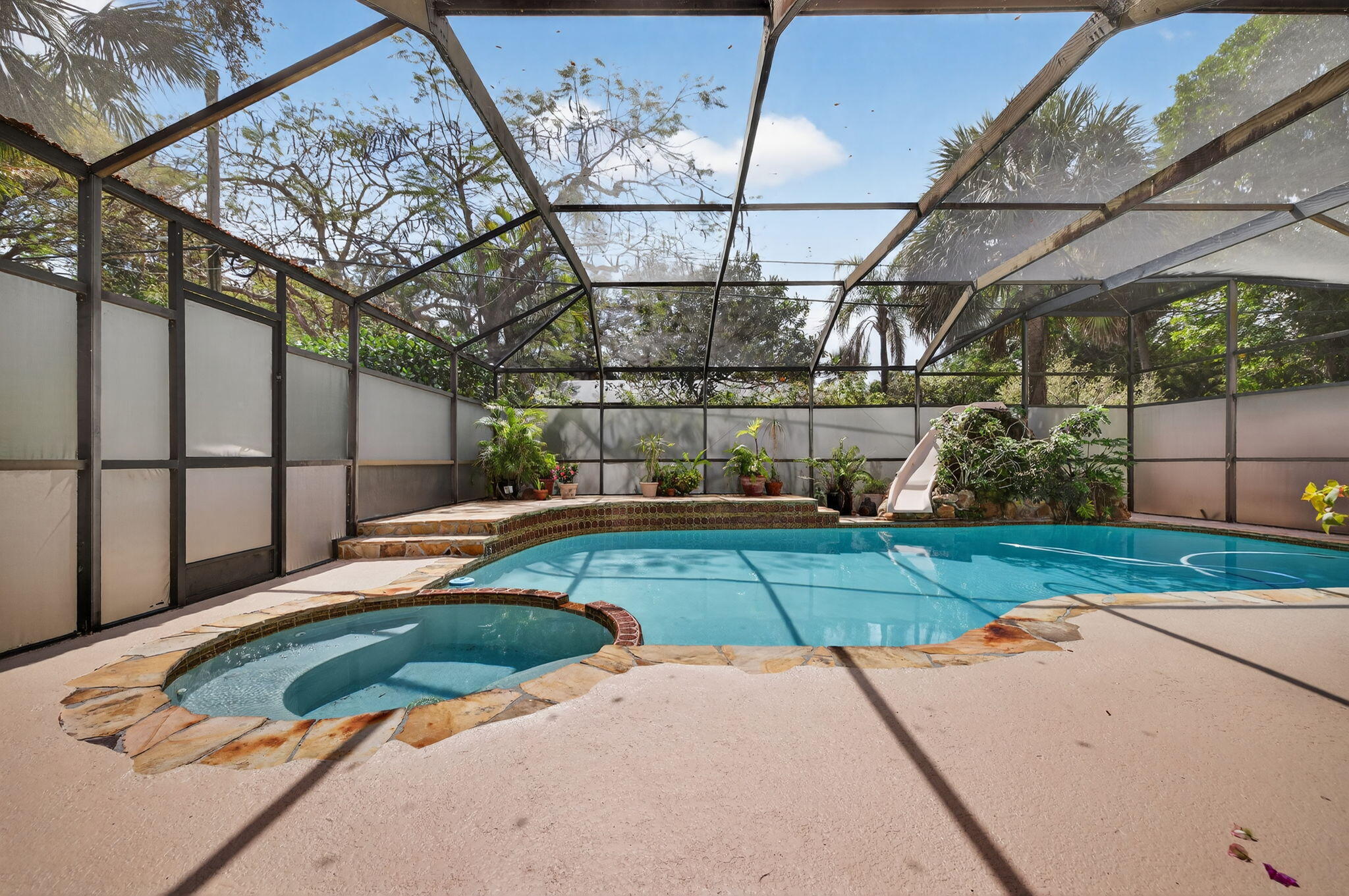 1720 SW 14th Street