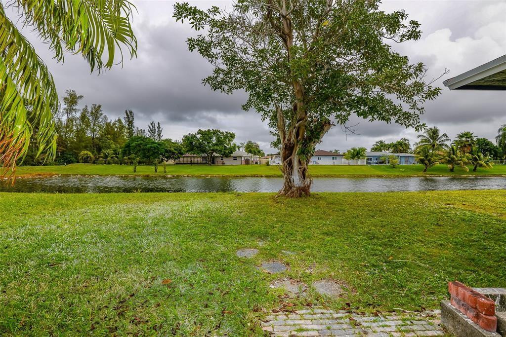 22500 Labrador Street