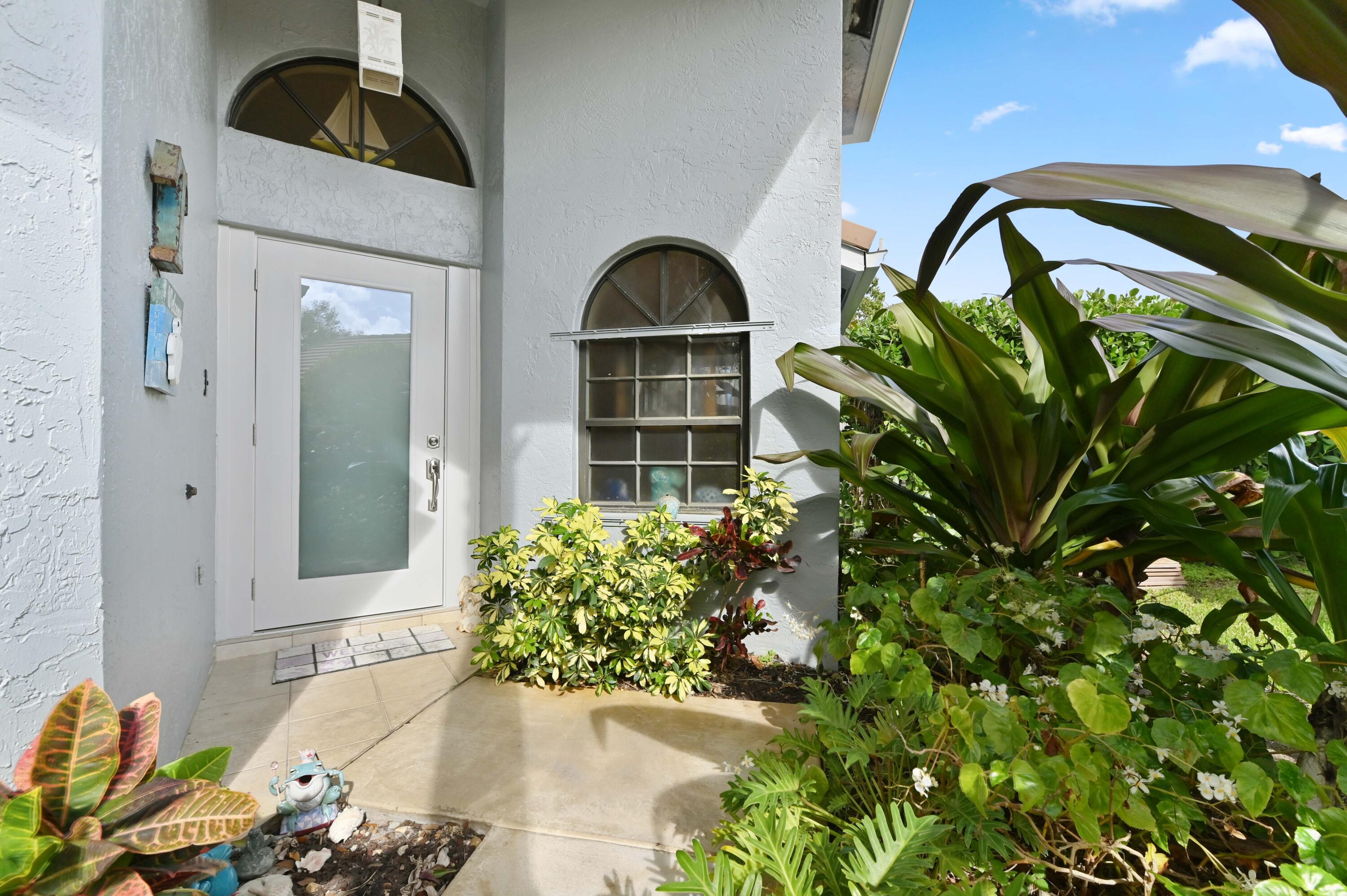 292 Sherwood Forest Drive