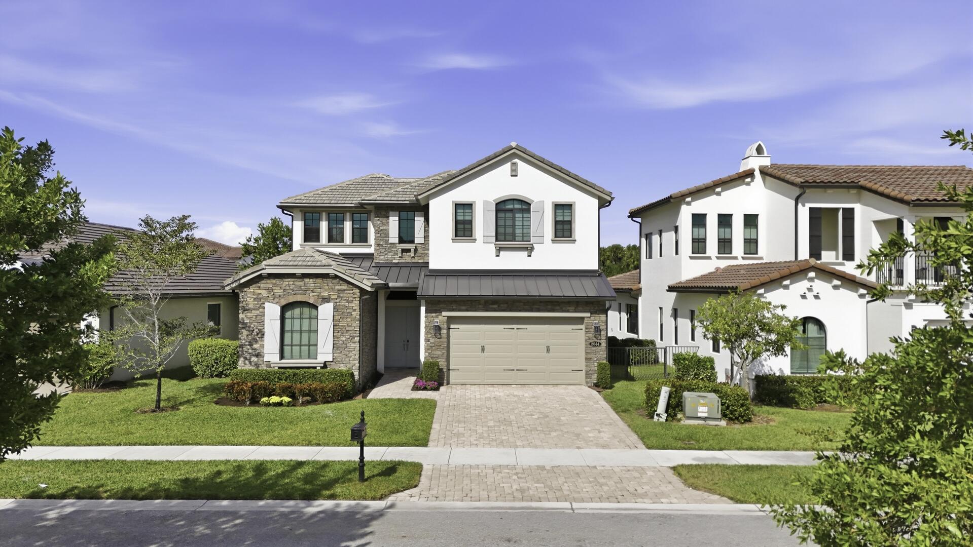 8644 Grand Prix Lane