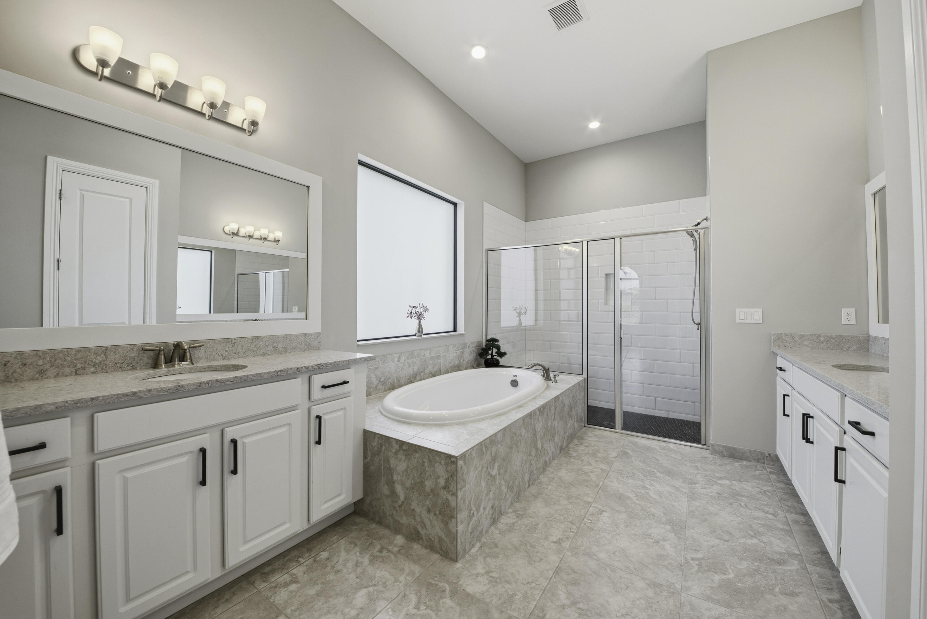 8644 Grand Prix Lane