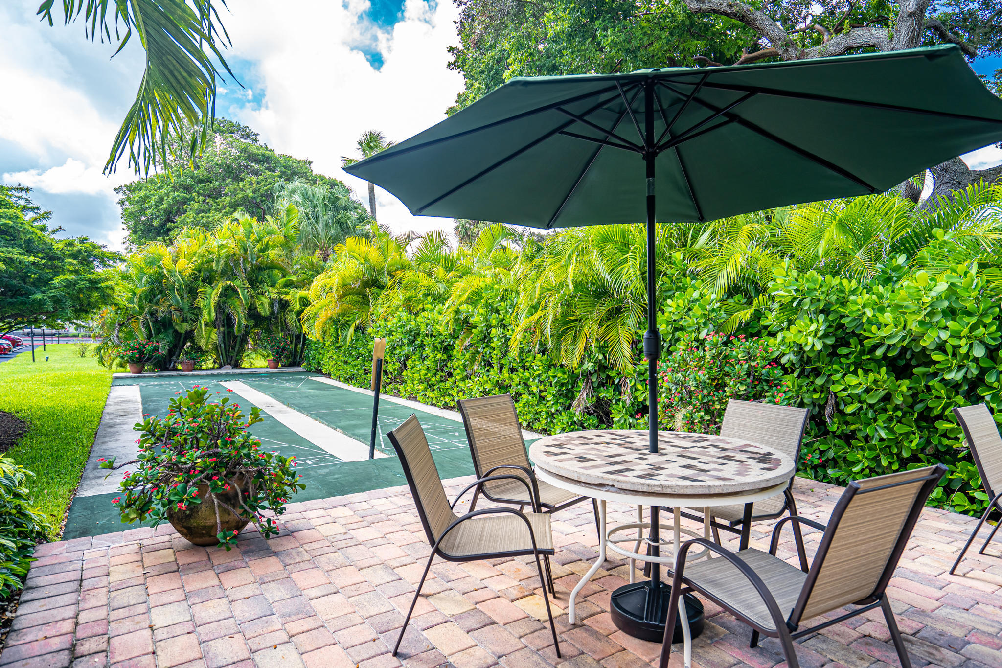 1111 S Ocean Boulevard 122