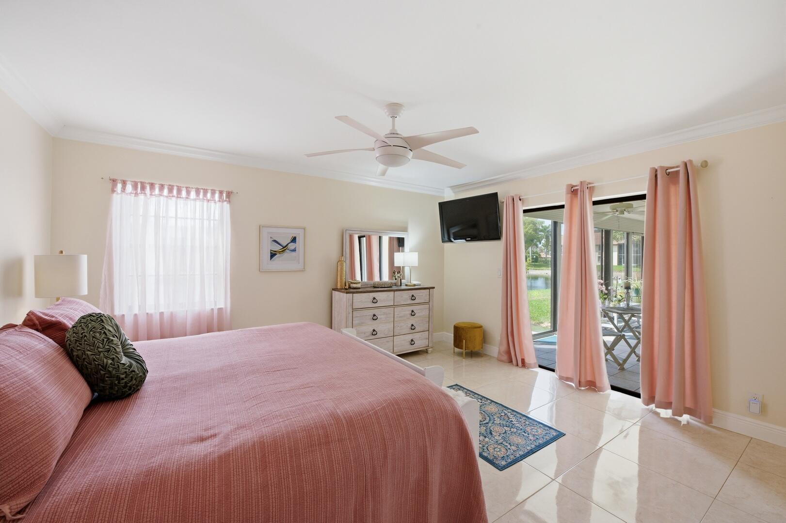 10223 N Circle Lake Drive 102