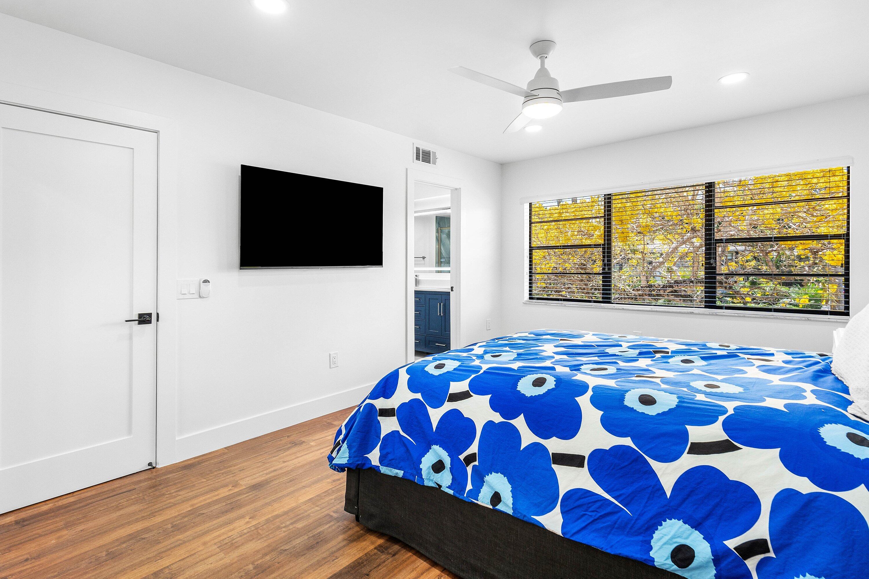 27 Stratford Ln Lane W C