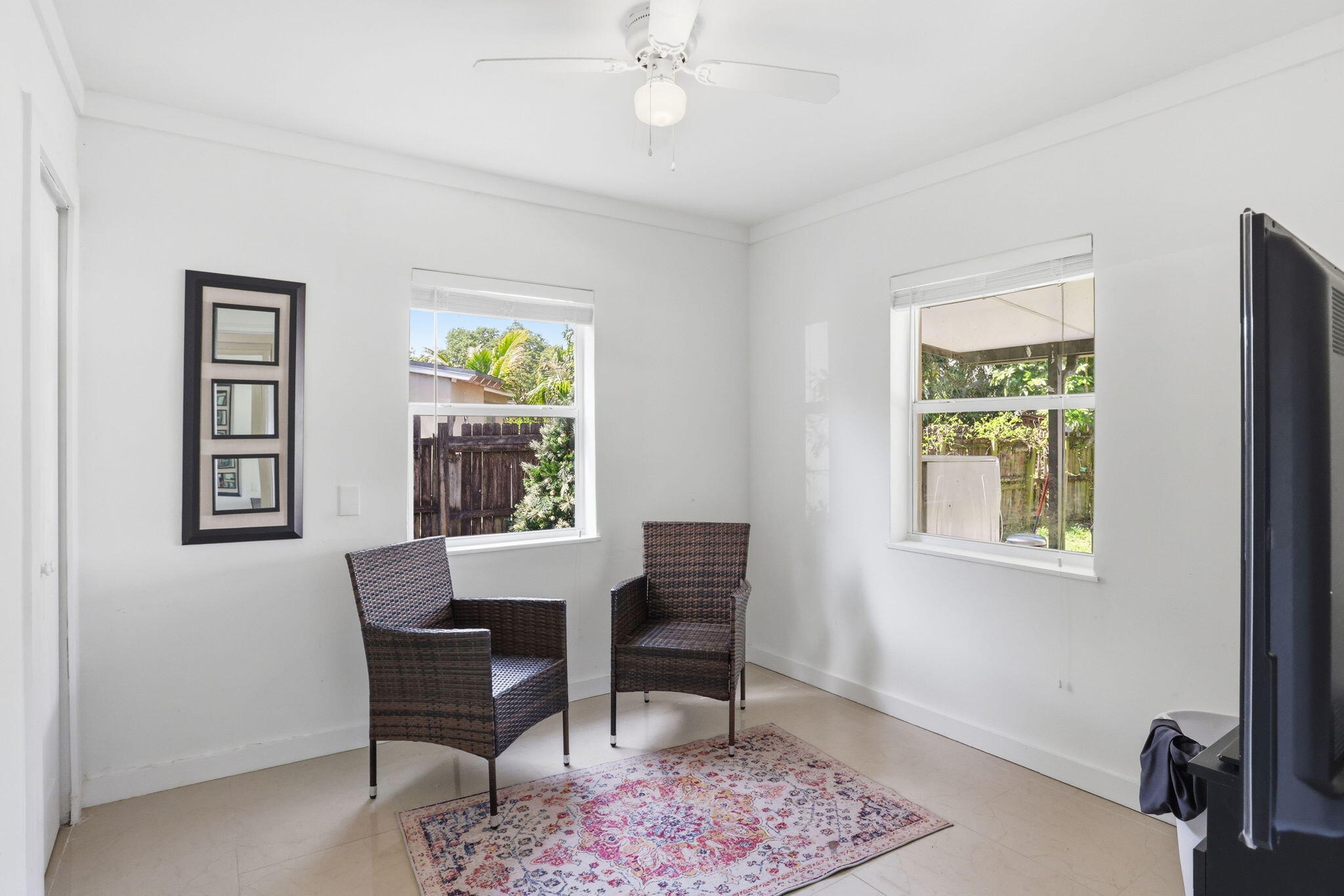 139 SW 21st Way