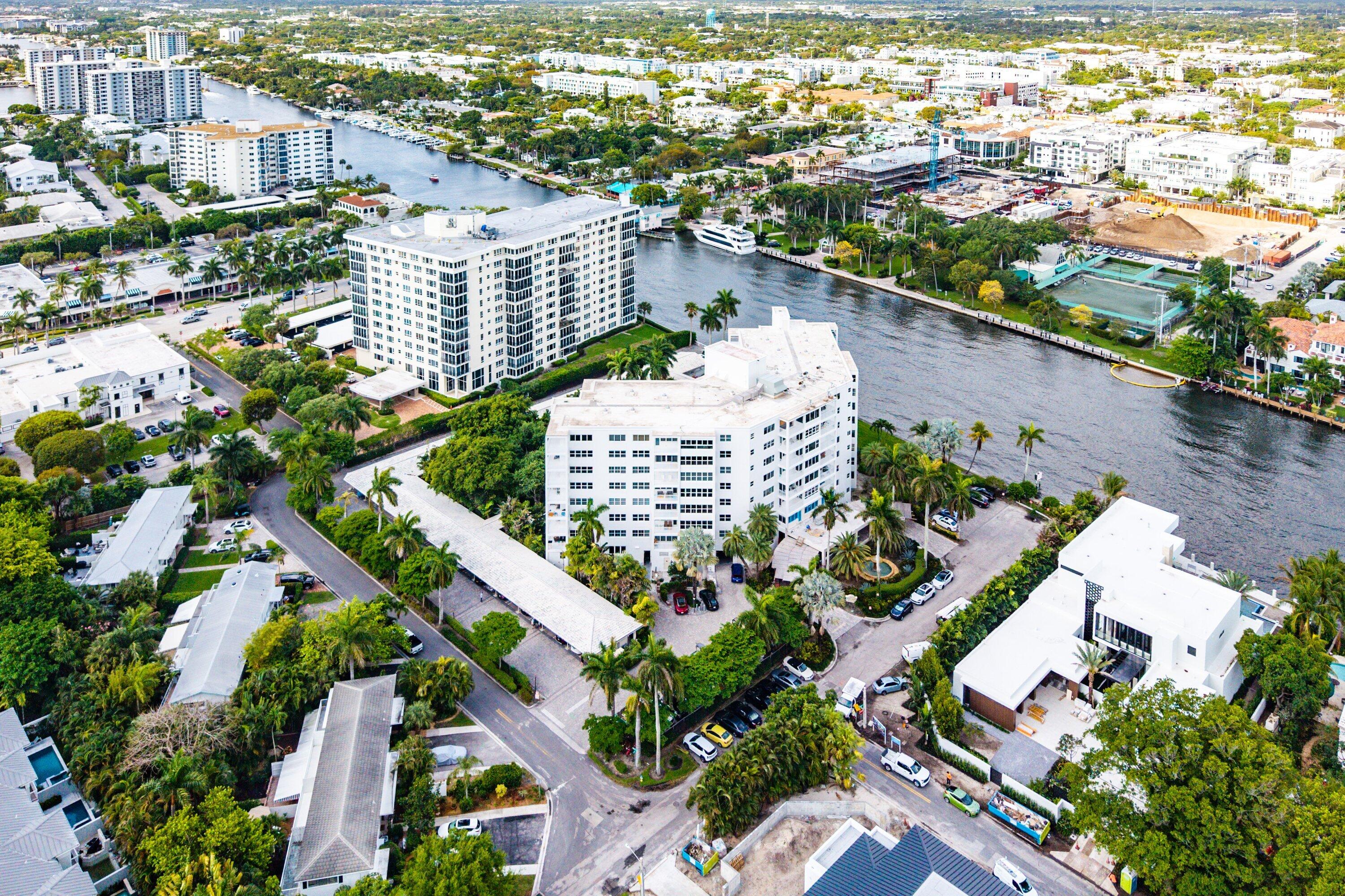 1000 Lowry Street 5d