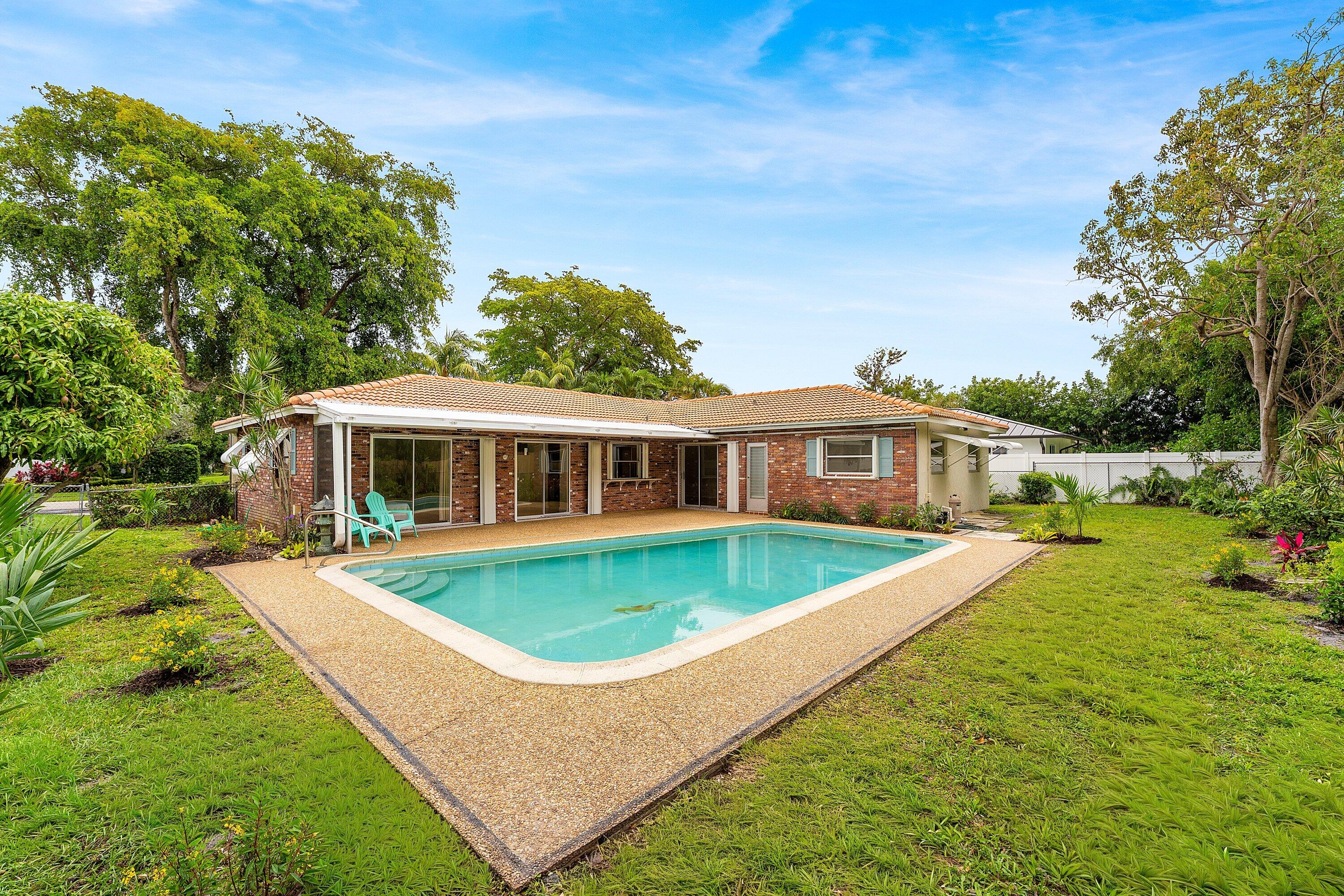 931 NW 9th Court