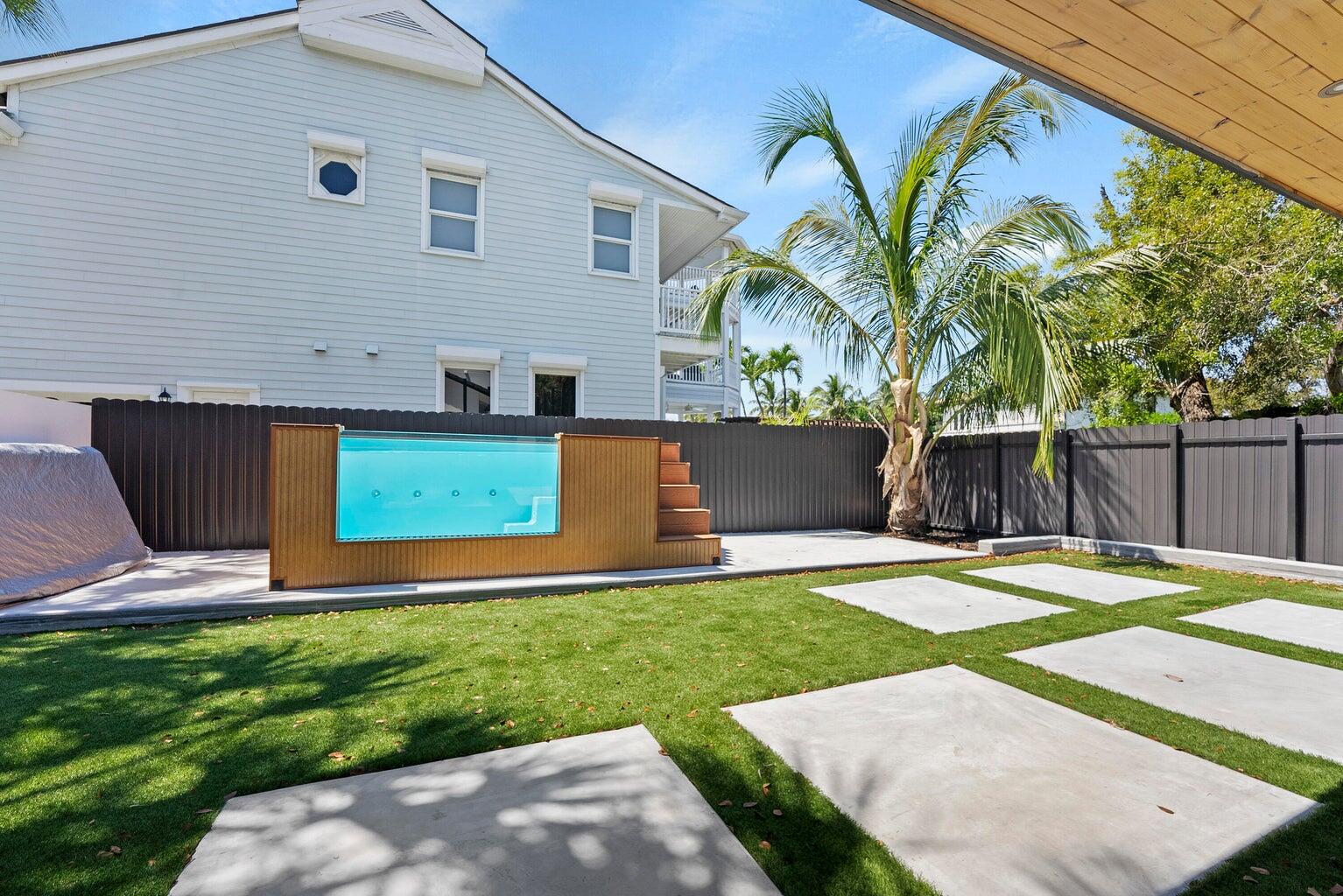 1692 S Ocean Boulevard