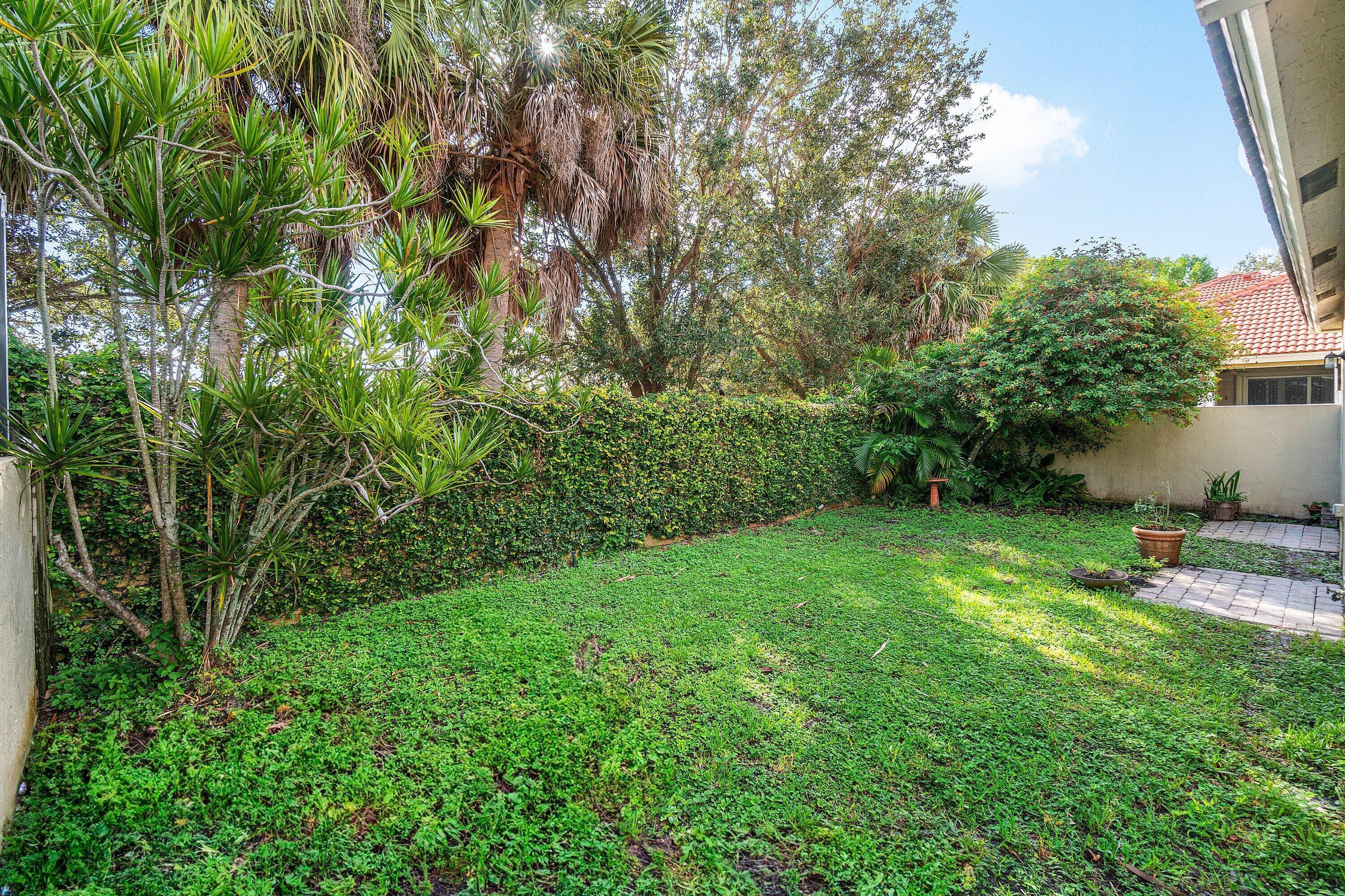8094 Sago Palm Lane