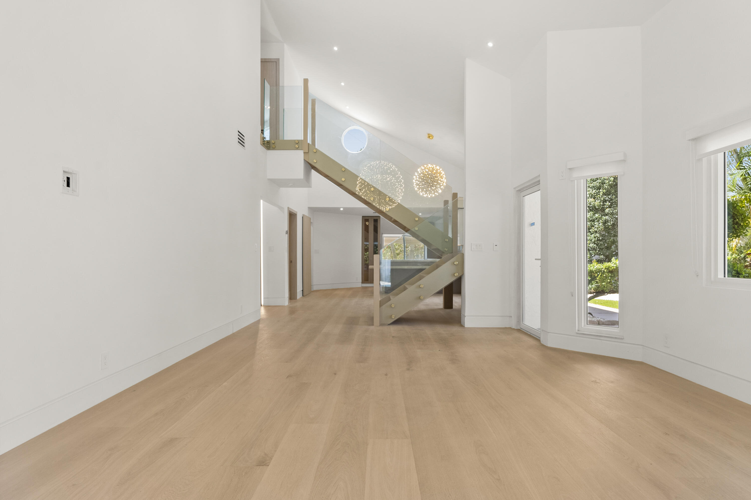 221 Pelican Way