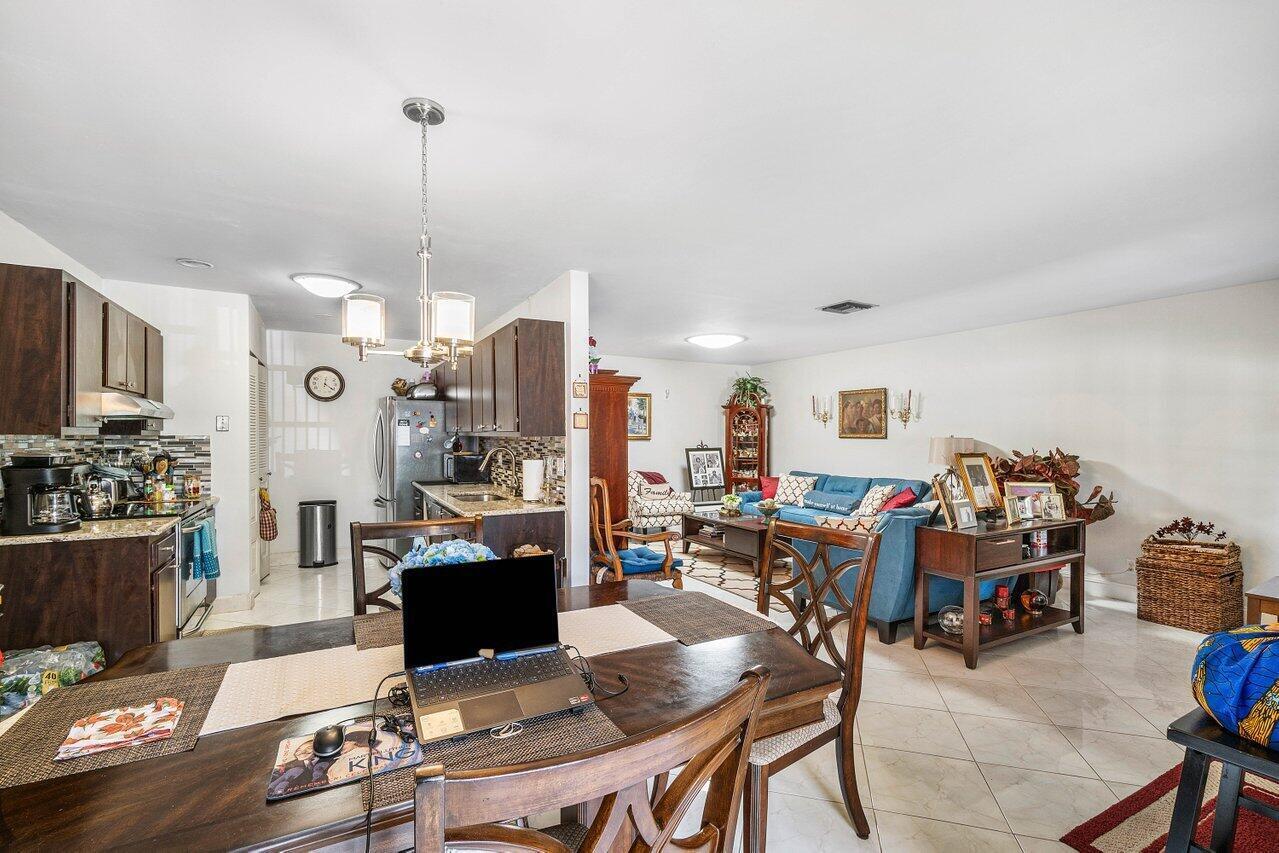5814 Doris Court