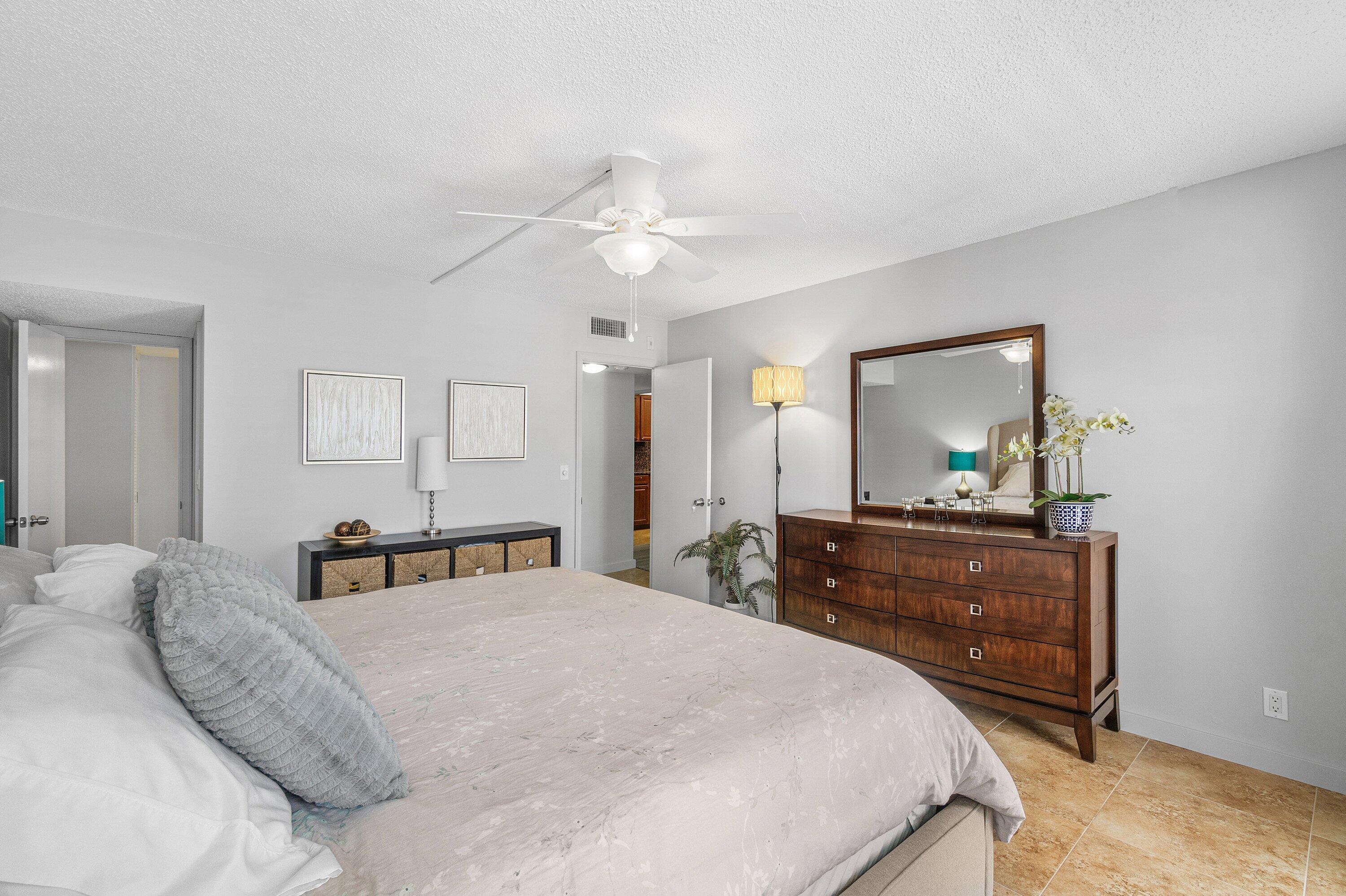 950 Ponce De Leon Road