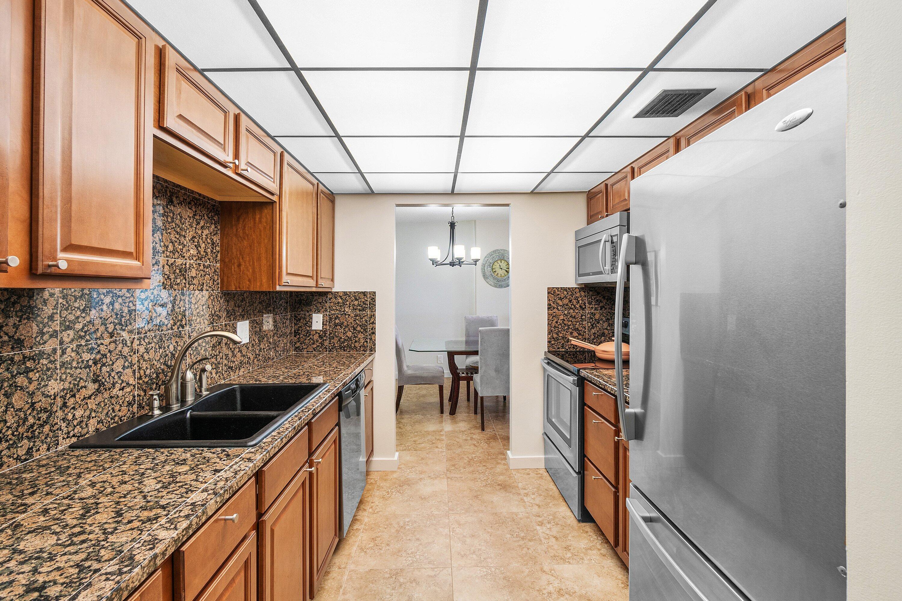 950 Ponce De Leon Road