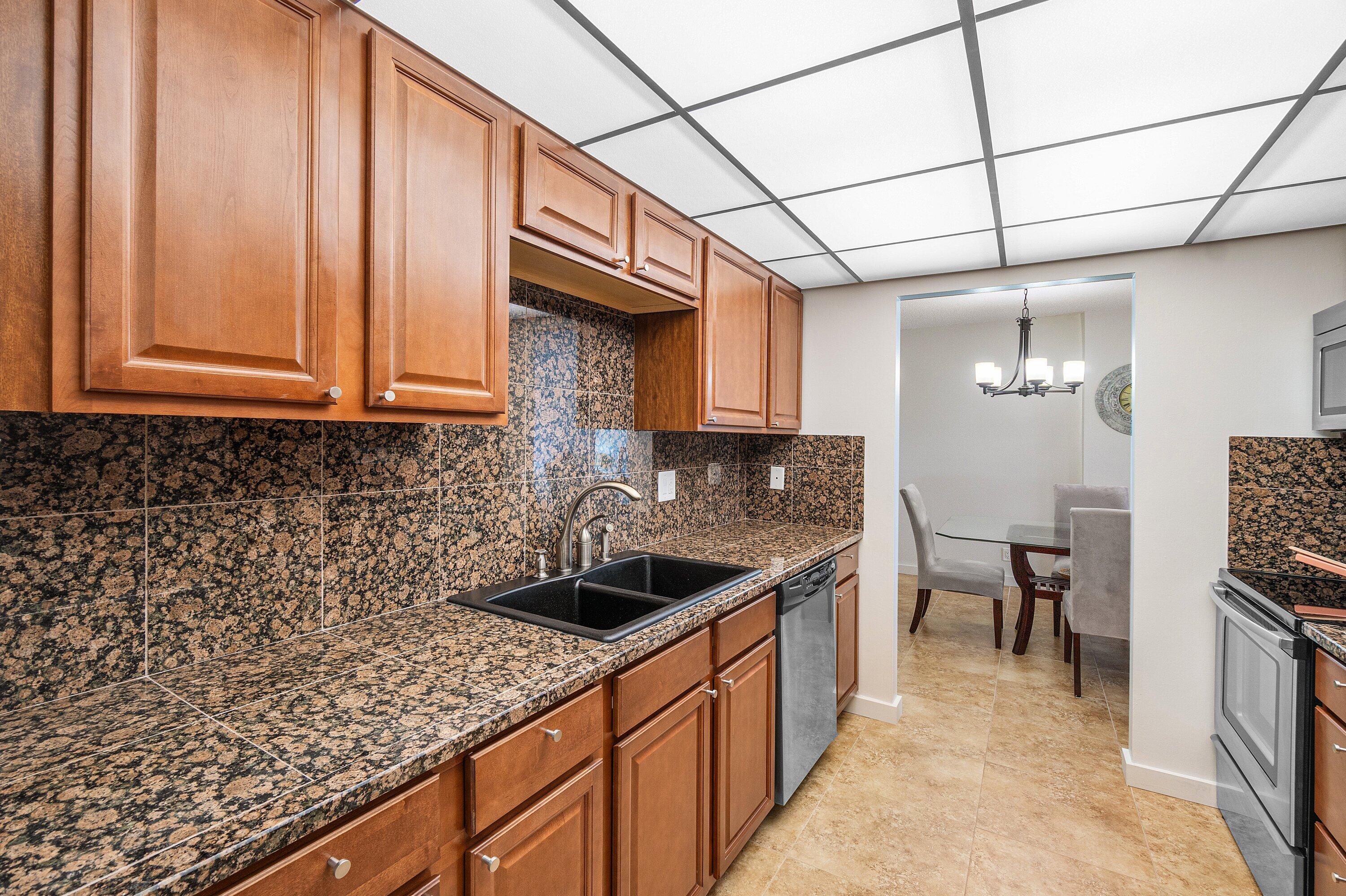 950 Ponce De Leon Road