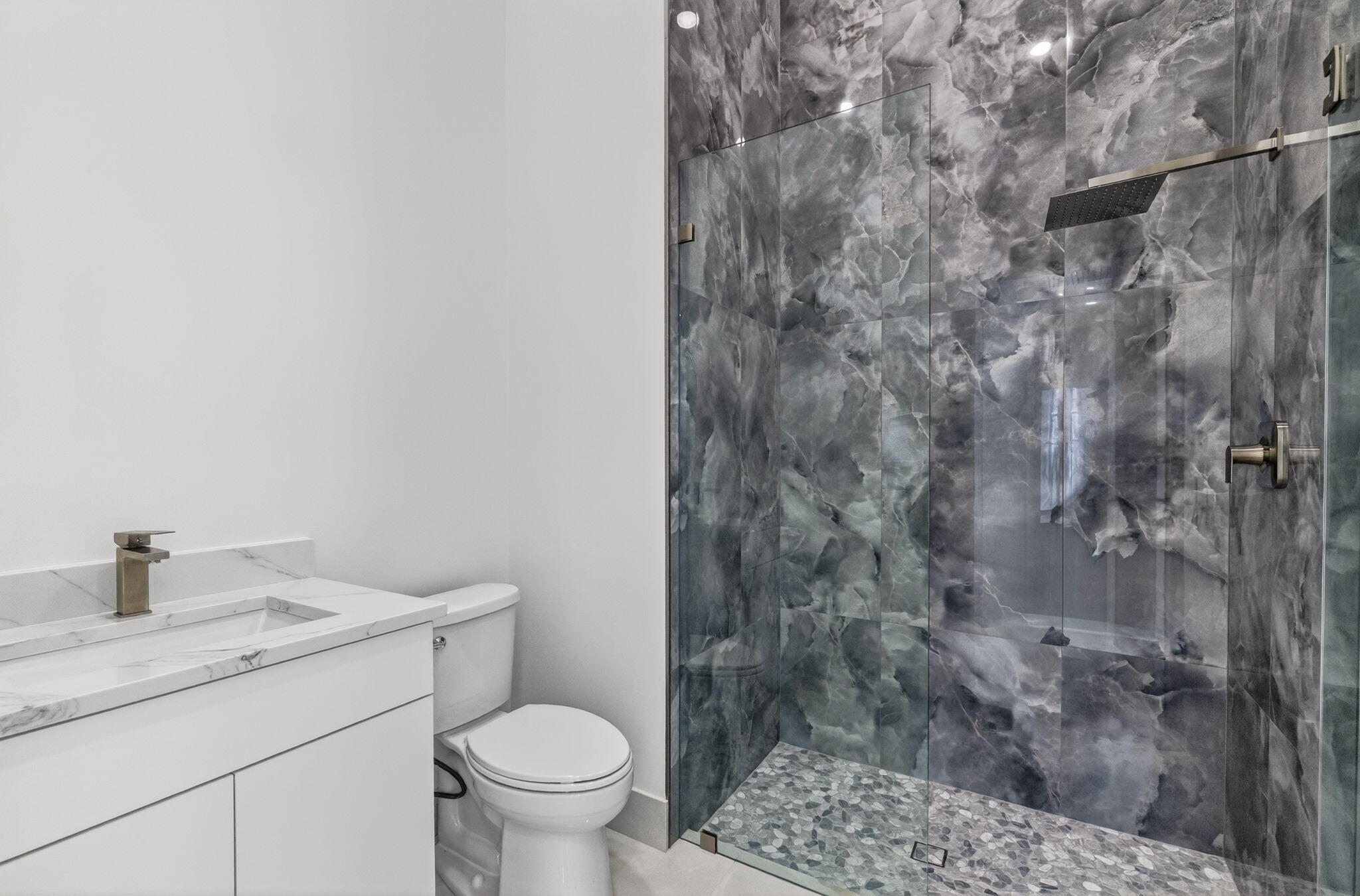 6935 Fairway Lakes Drive