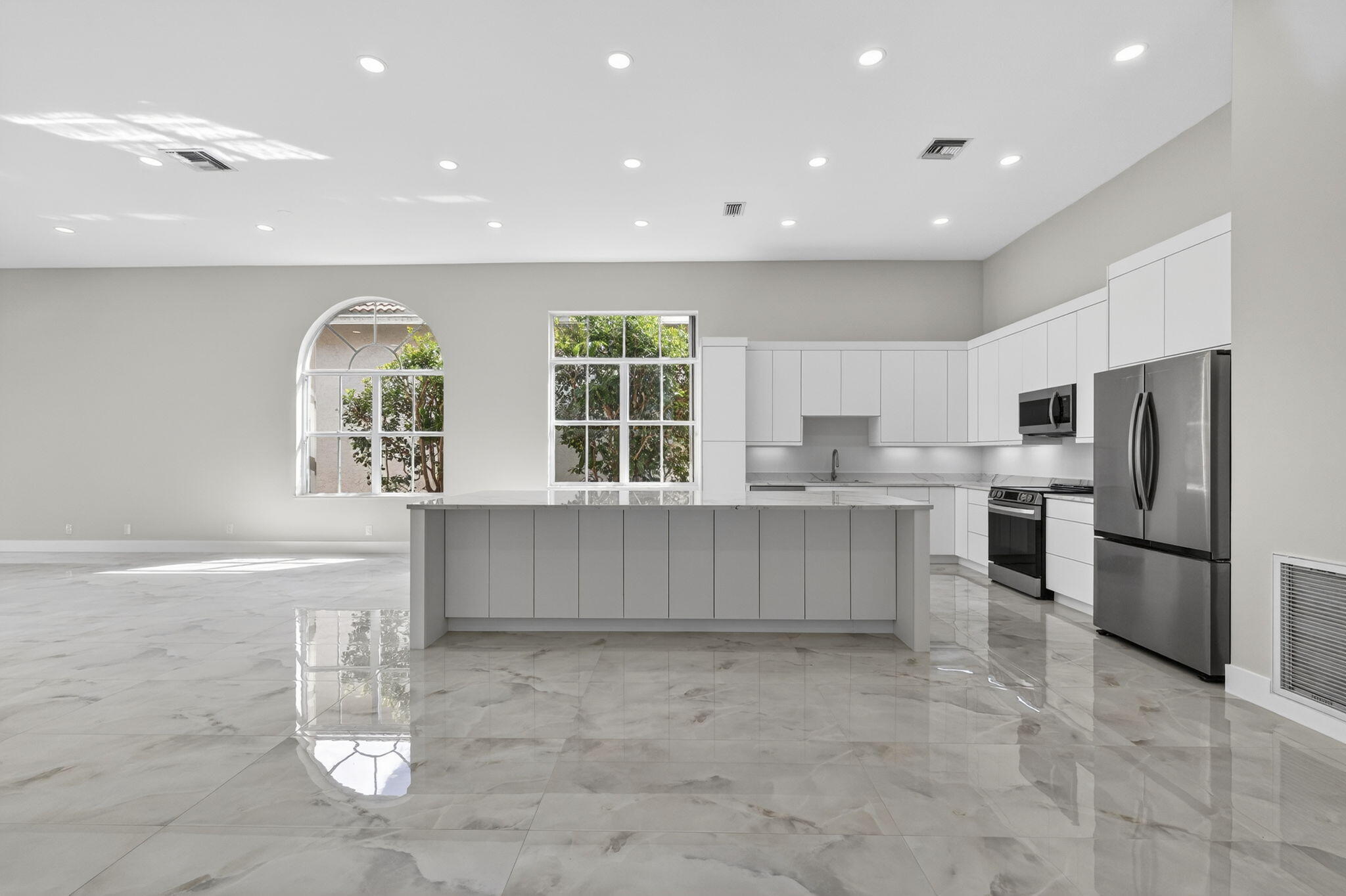 6935 Fairway Lakes Drive