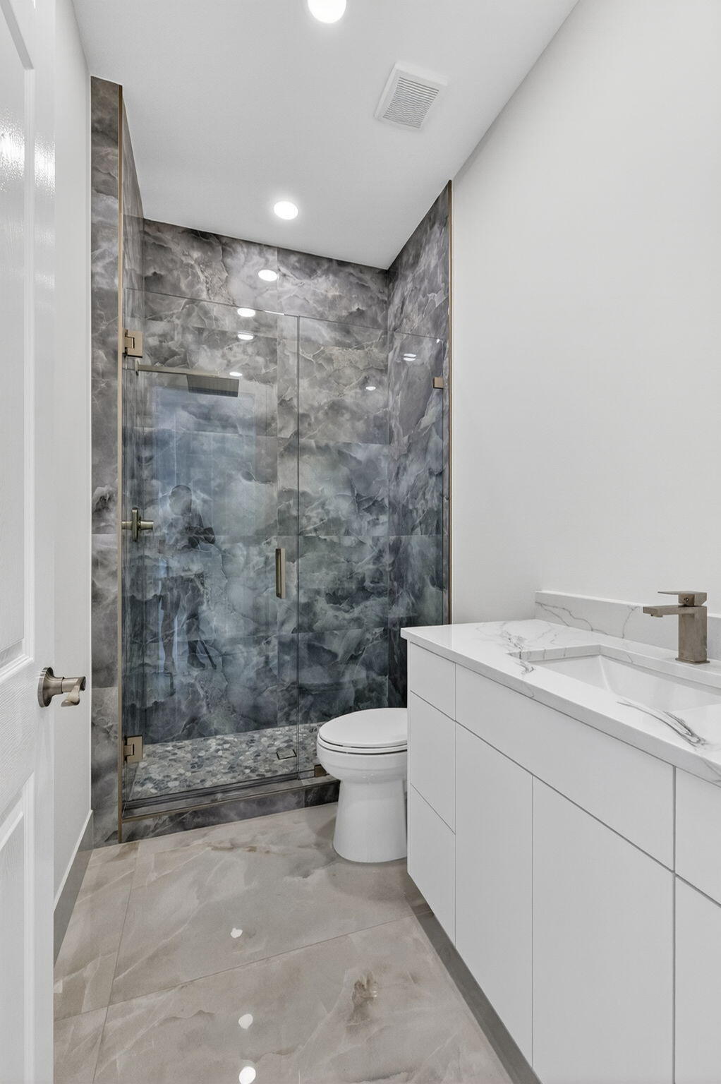 6935 Fairway Lakes Drive