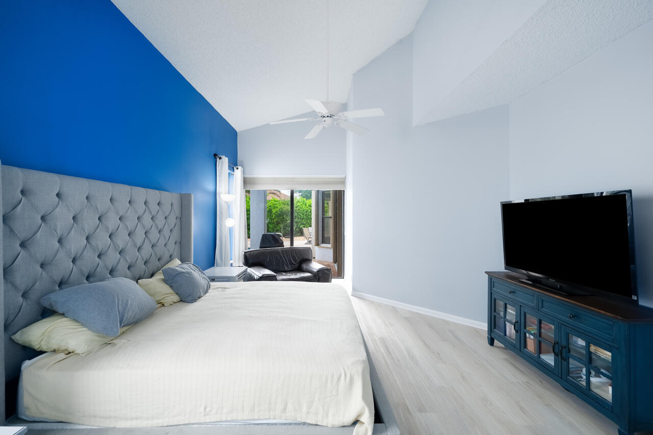 2412 NW 63rd Street