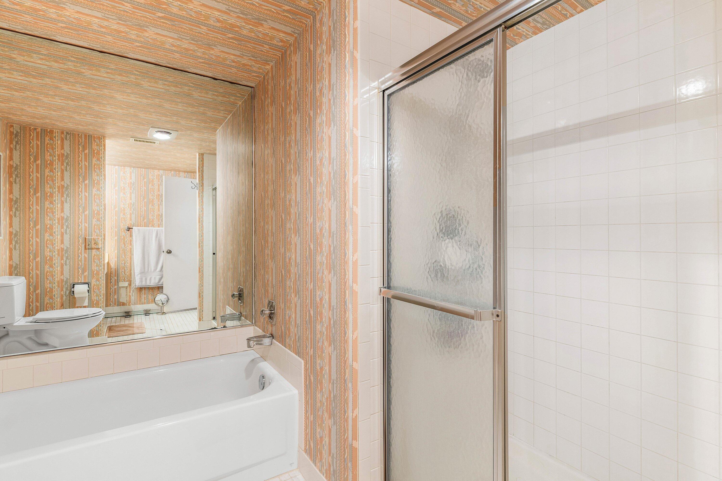 29 Stratford Lane West Unit B