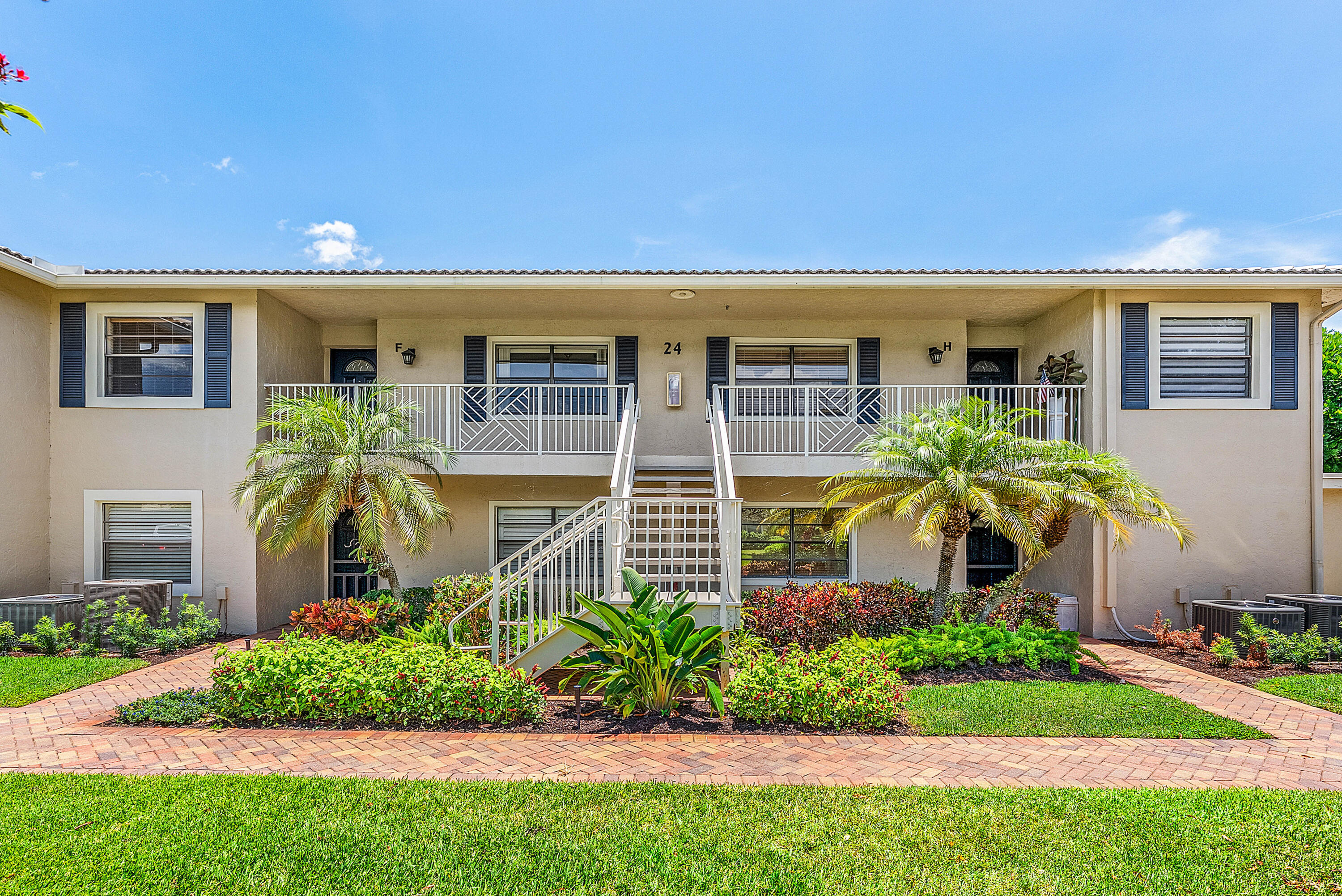 24 Stratford Drive E Unit F