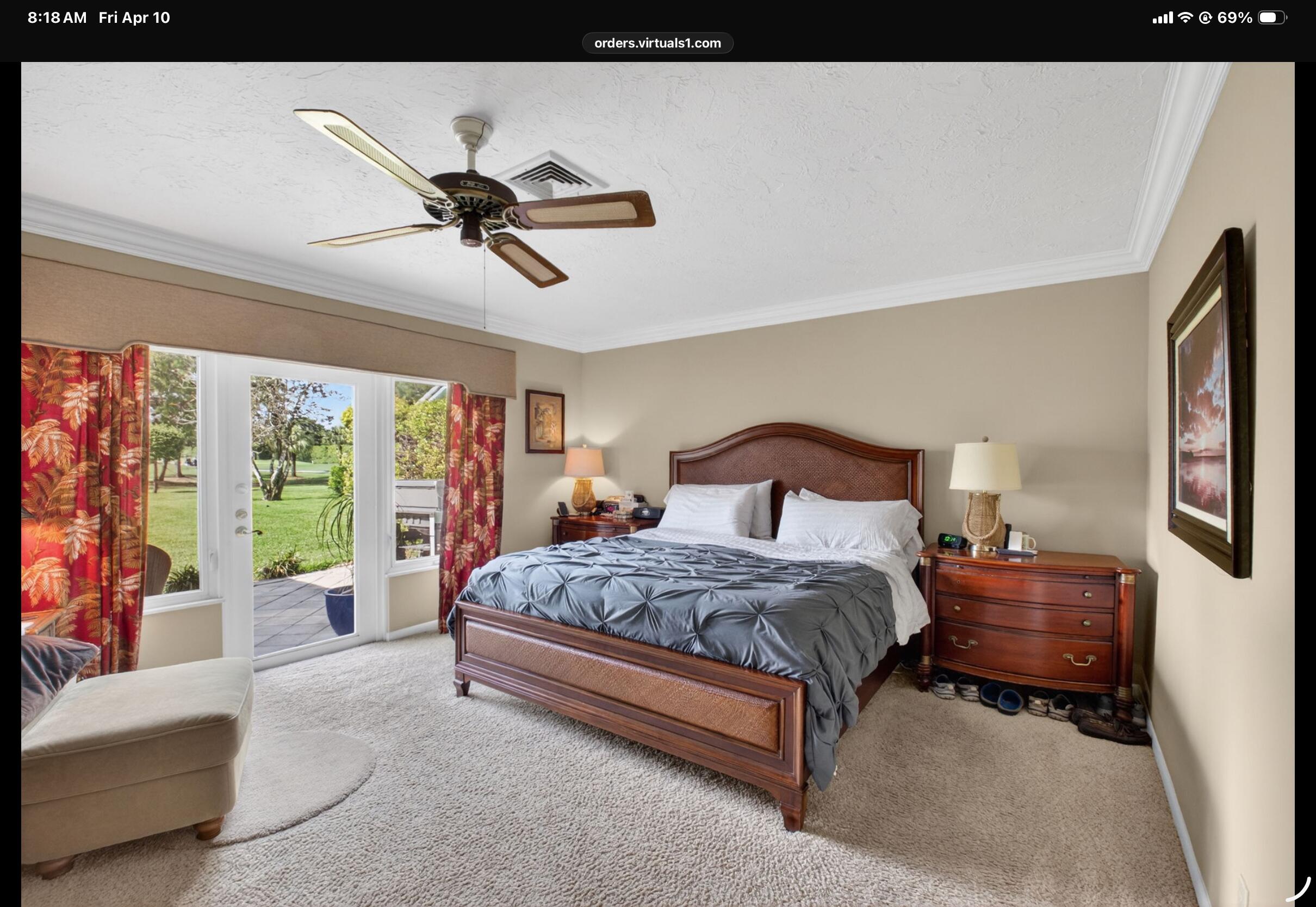 2 Holly Drive