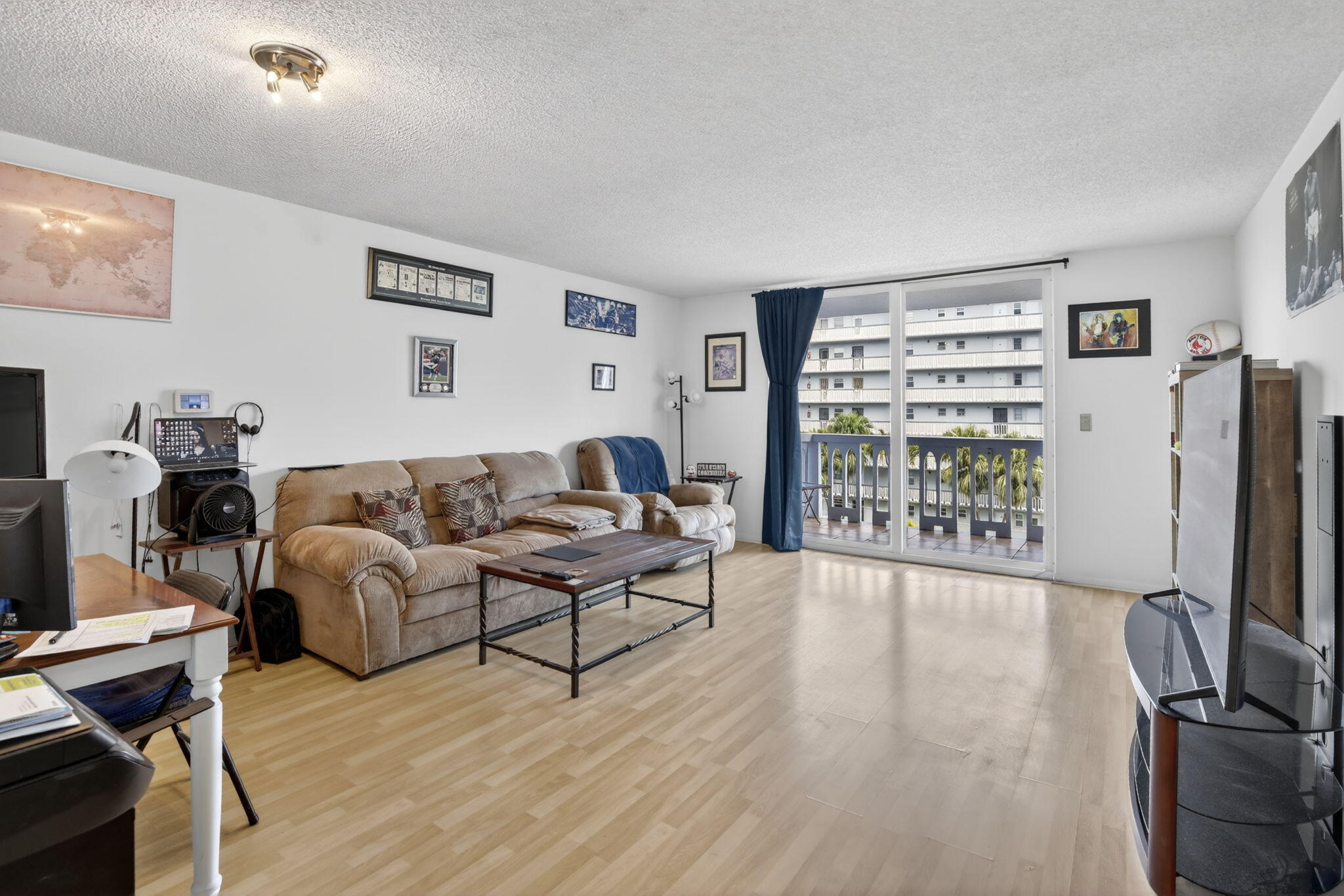 400 NE 12th Avenue 405