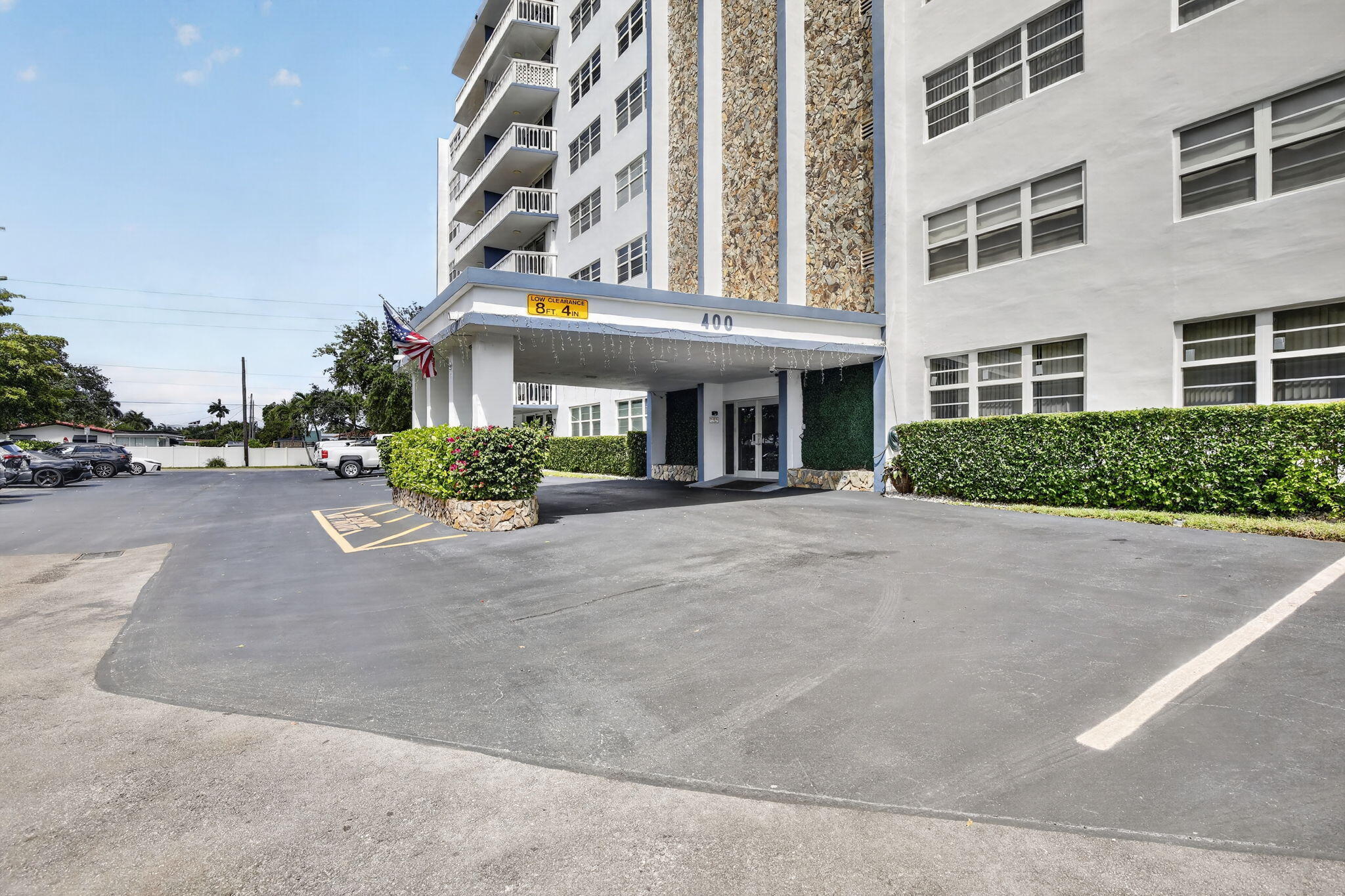 400 NE 12th Avenue 405