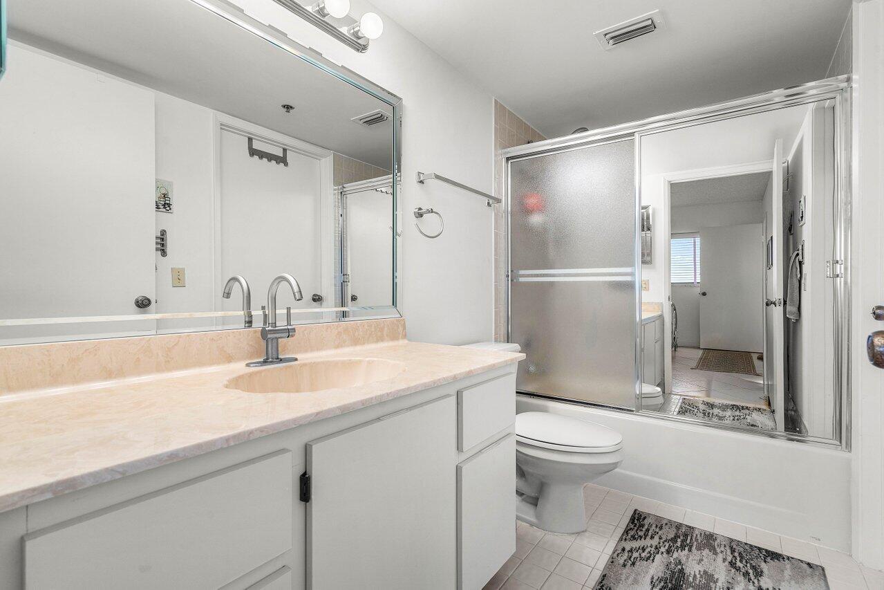 7310 Ashford Place