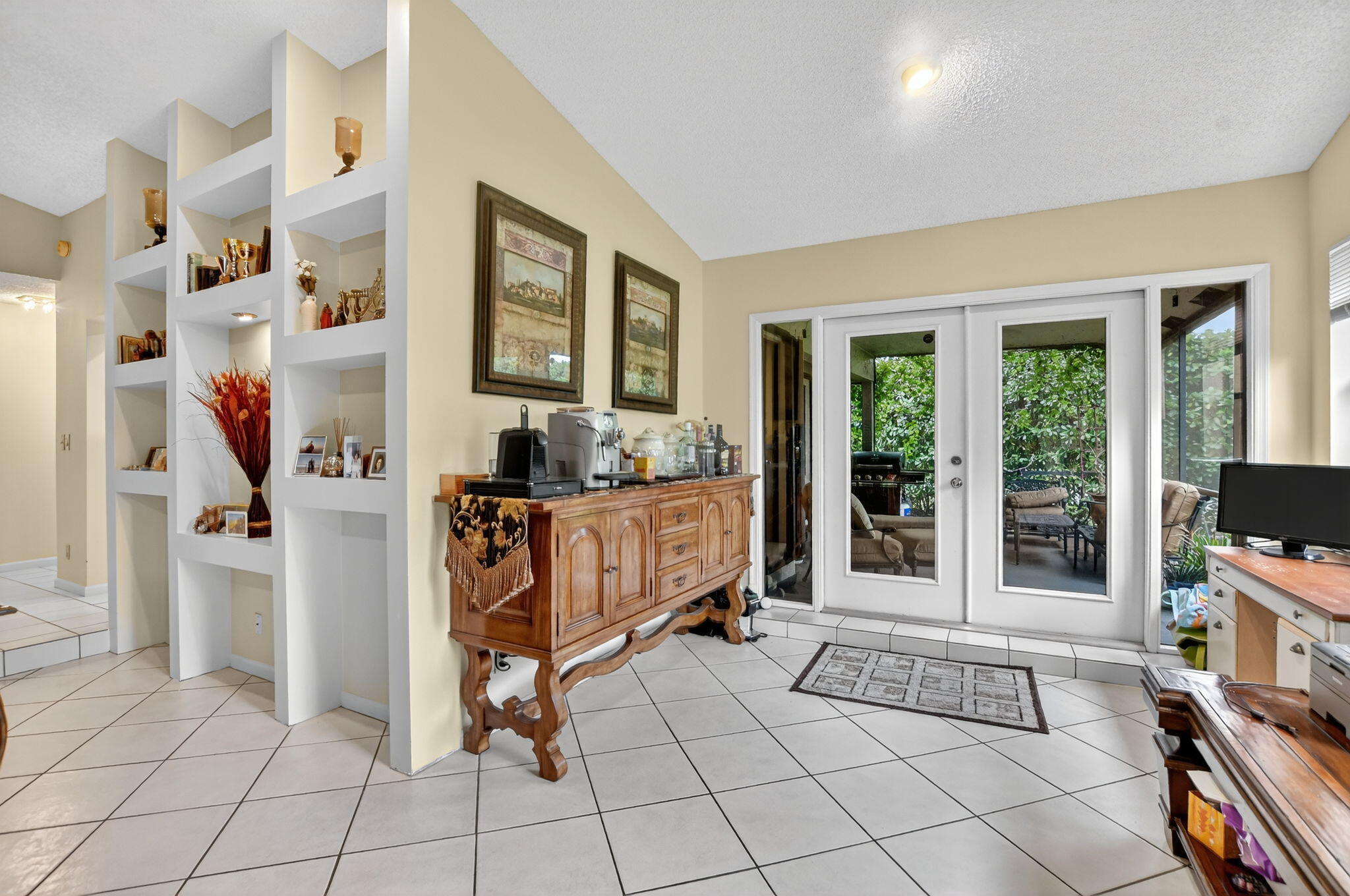 20803 Cabrillo Way