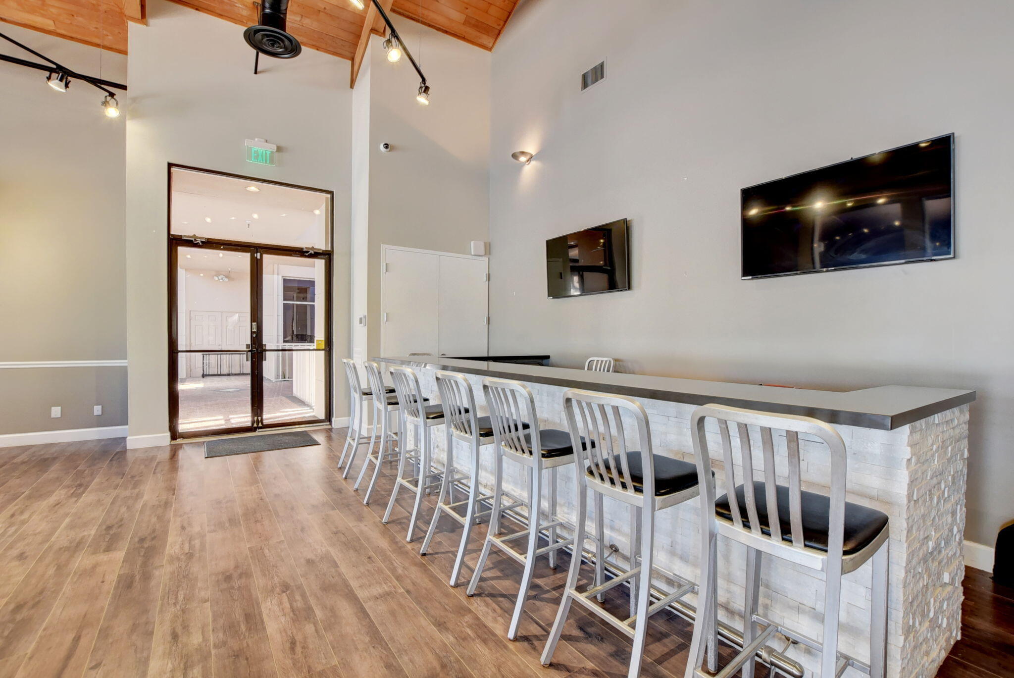 20803 Cabrillo Way