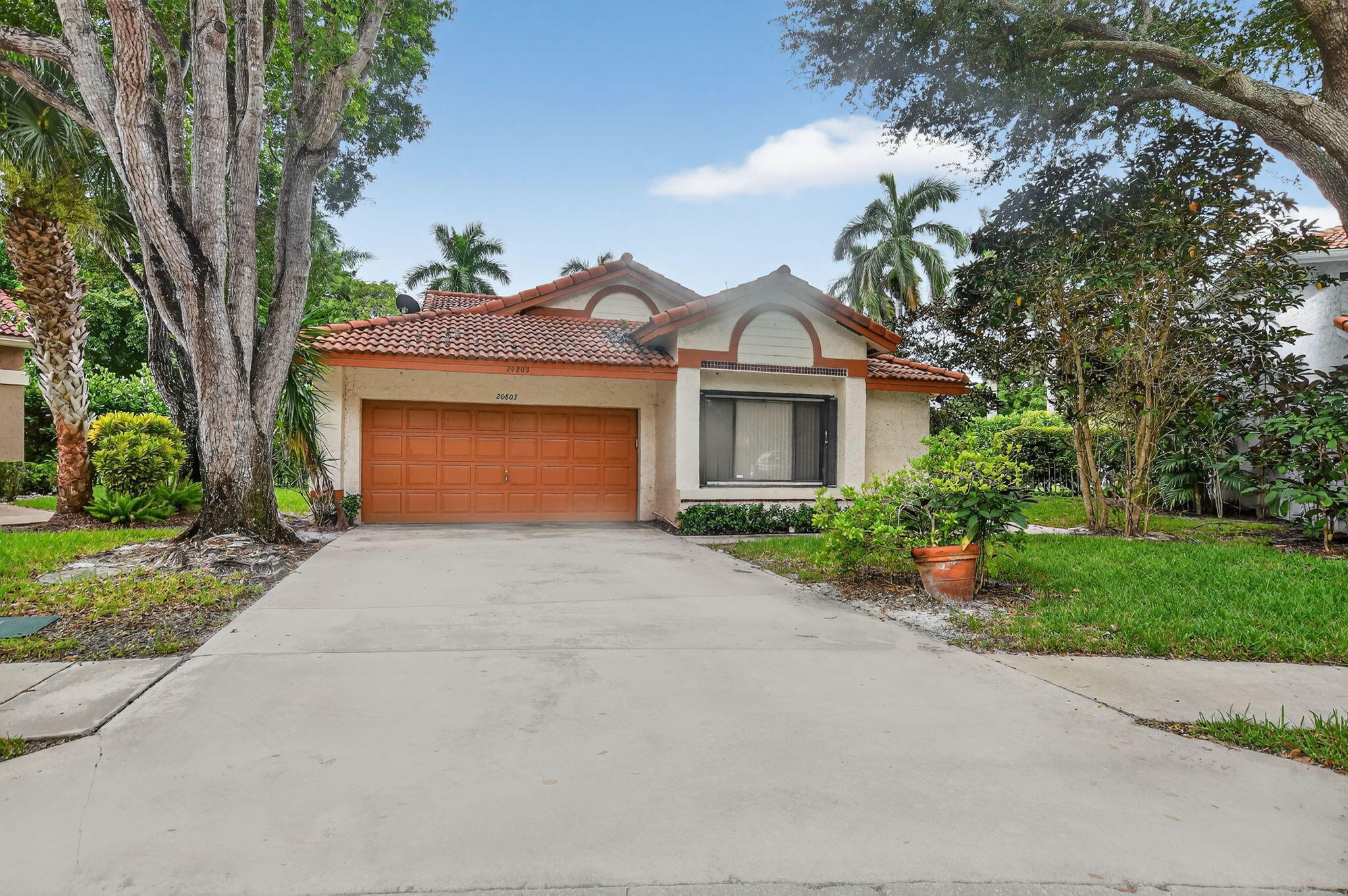 20803 Cabrillo Way