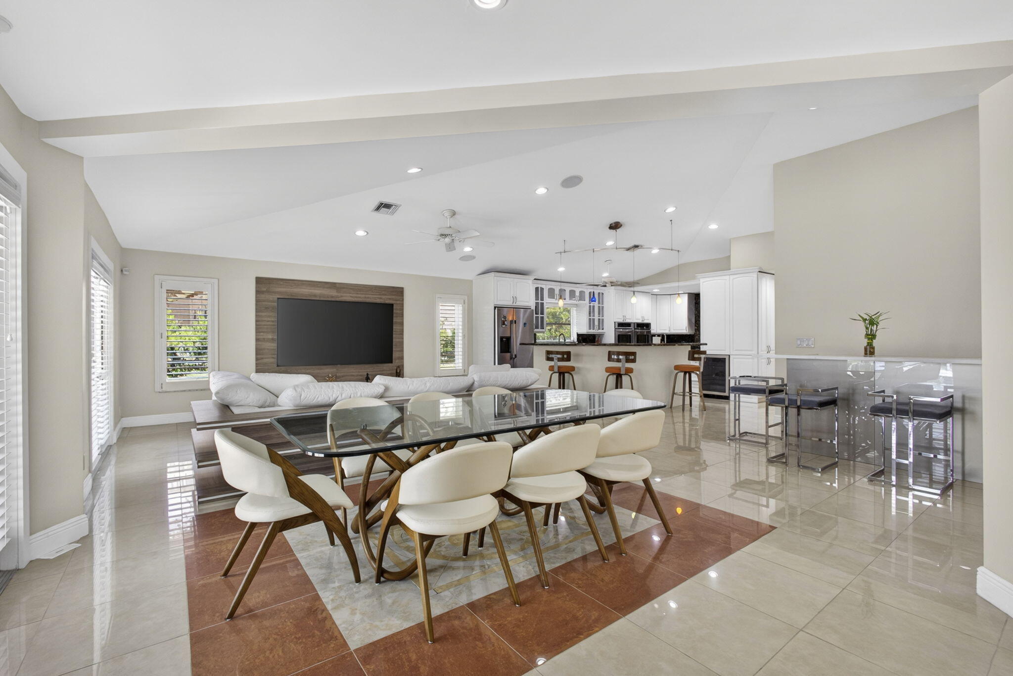 5463 Sea Biscuit Road