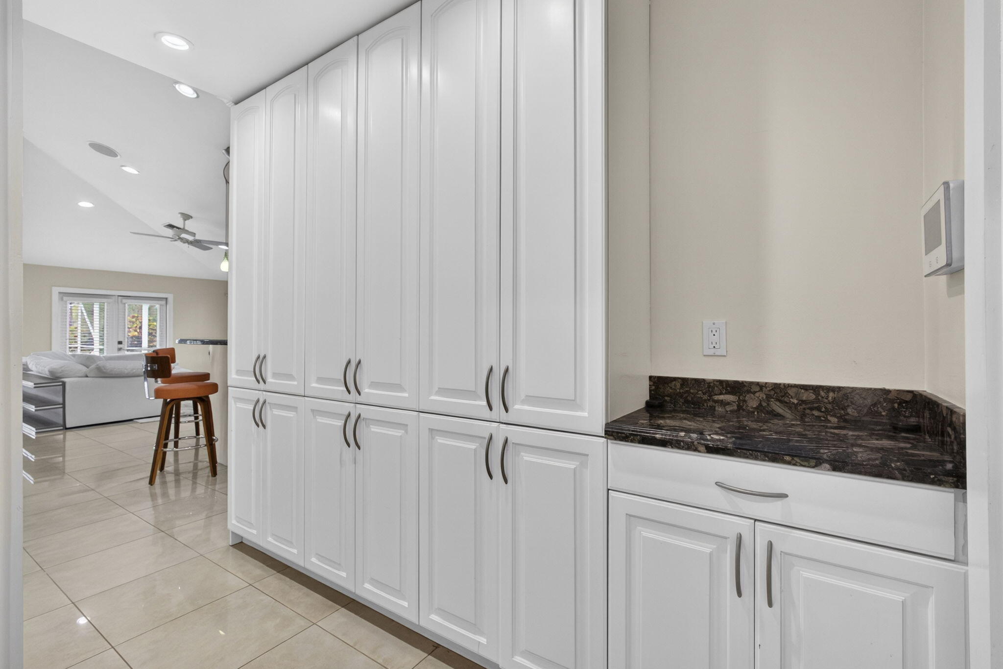 5463 Sea Biscuit Road