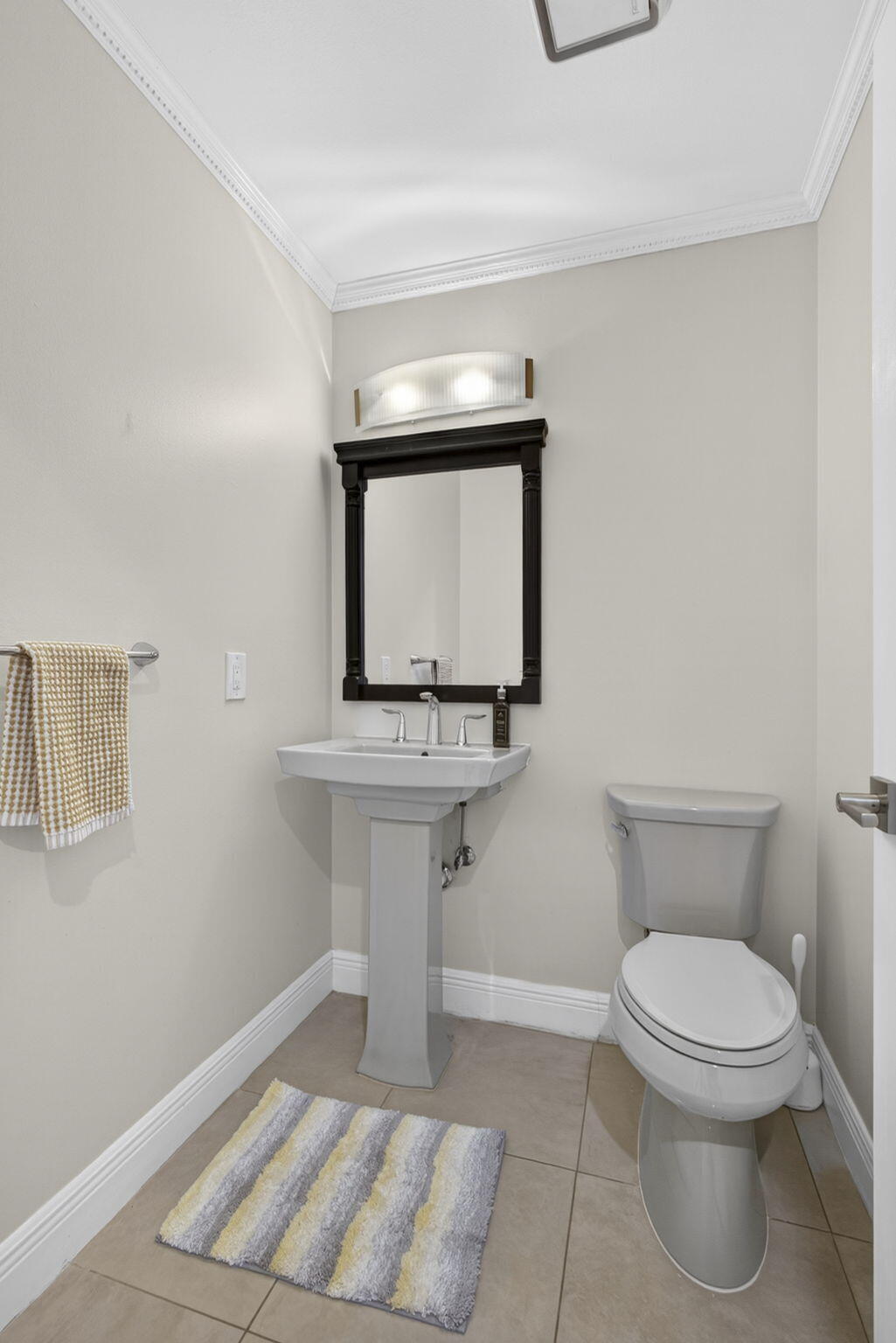 5463 Sea Biscuit Road