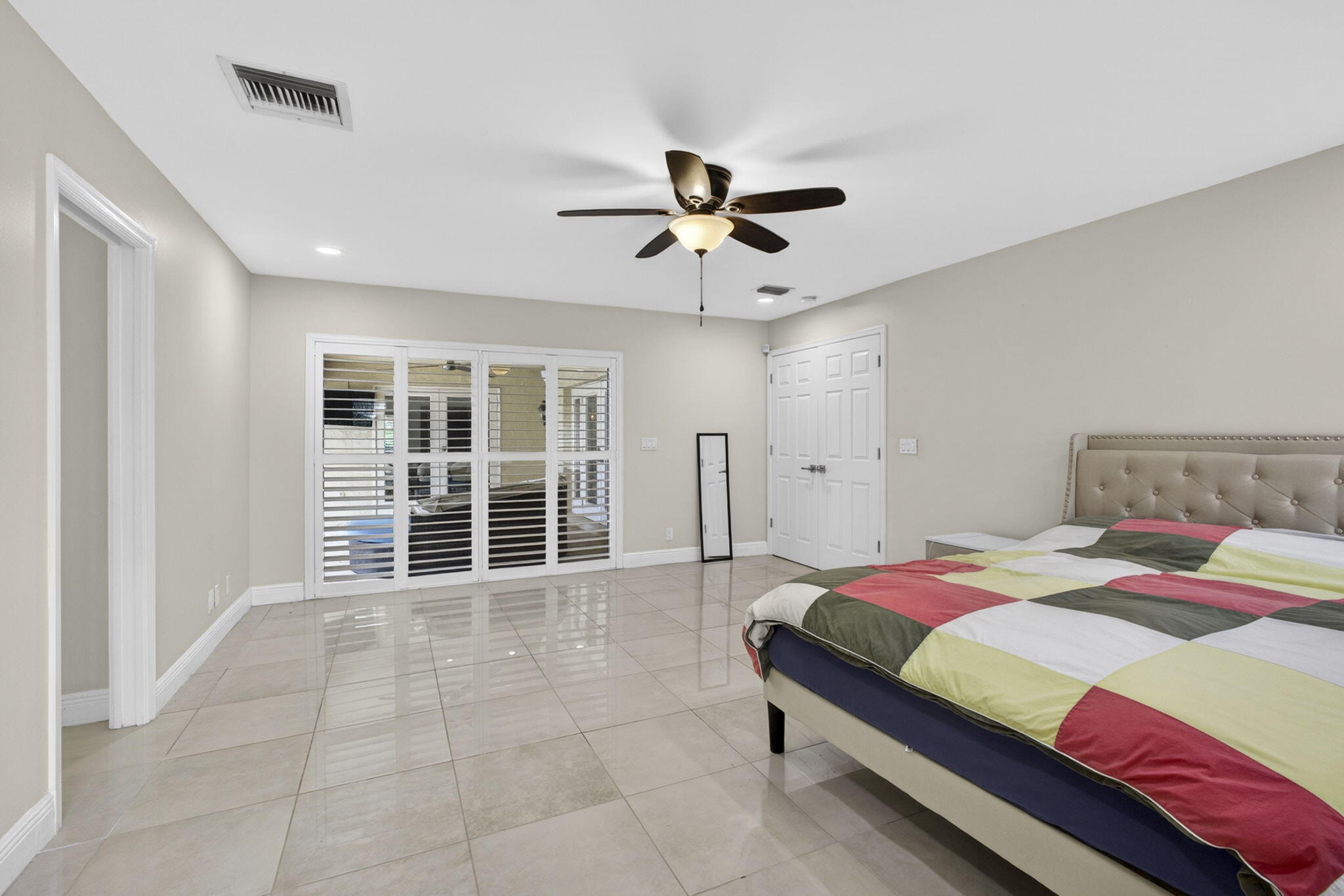 5463 Sea Biscuit Road