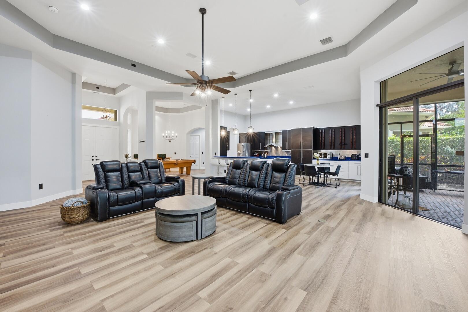 6983 Antinori Lane