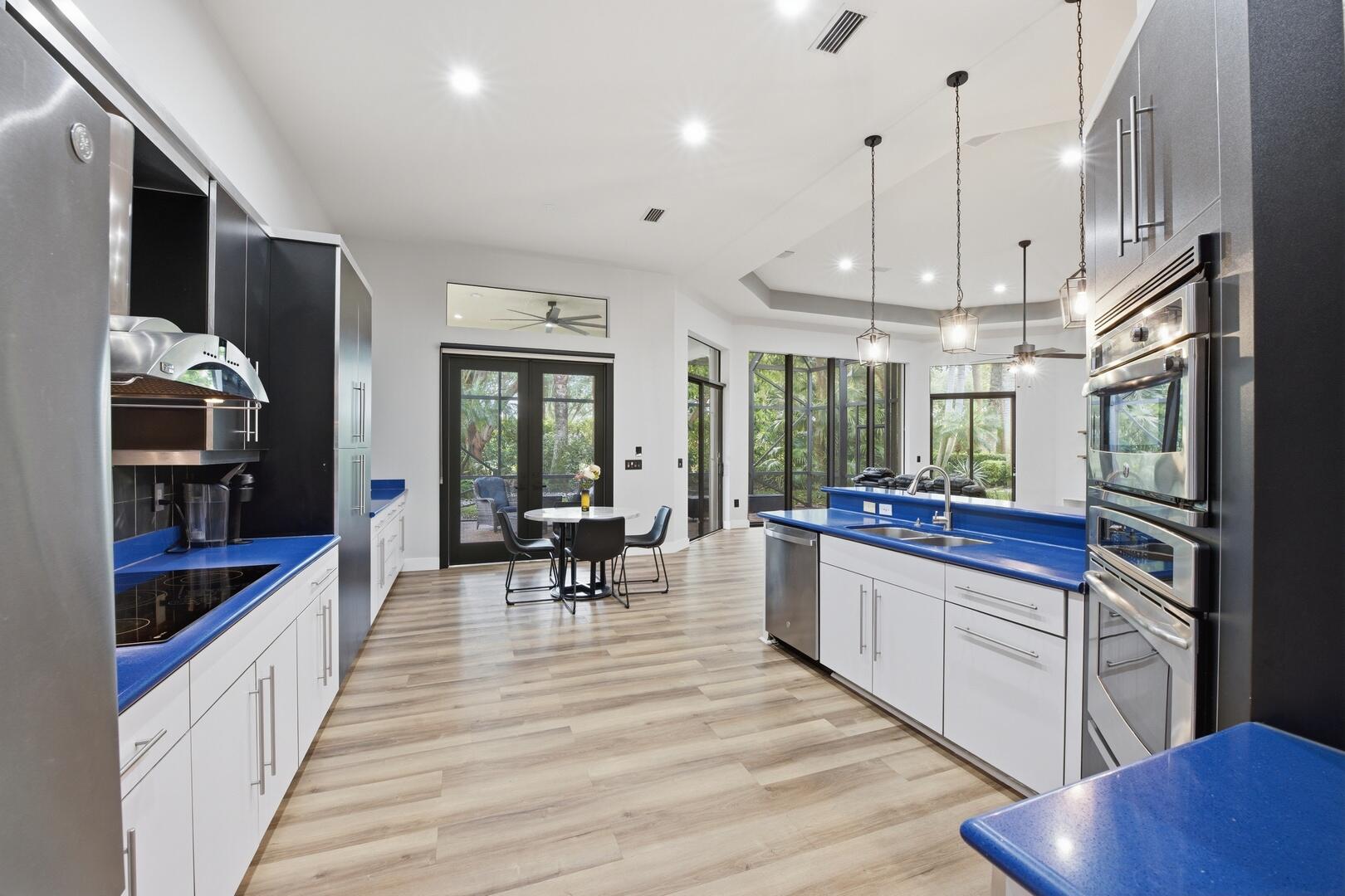 6983 Antinori Lane