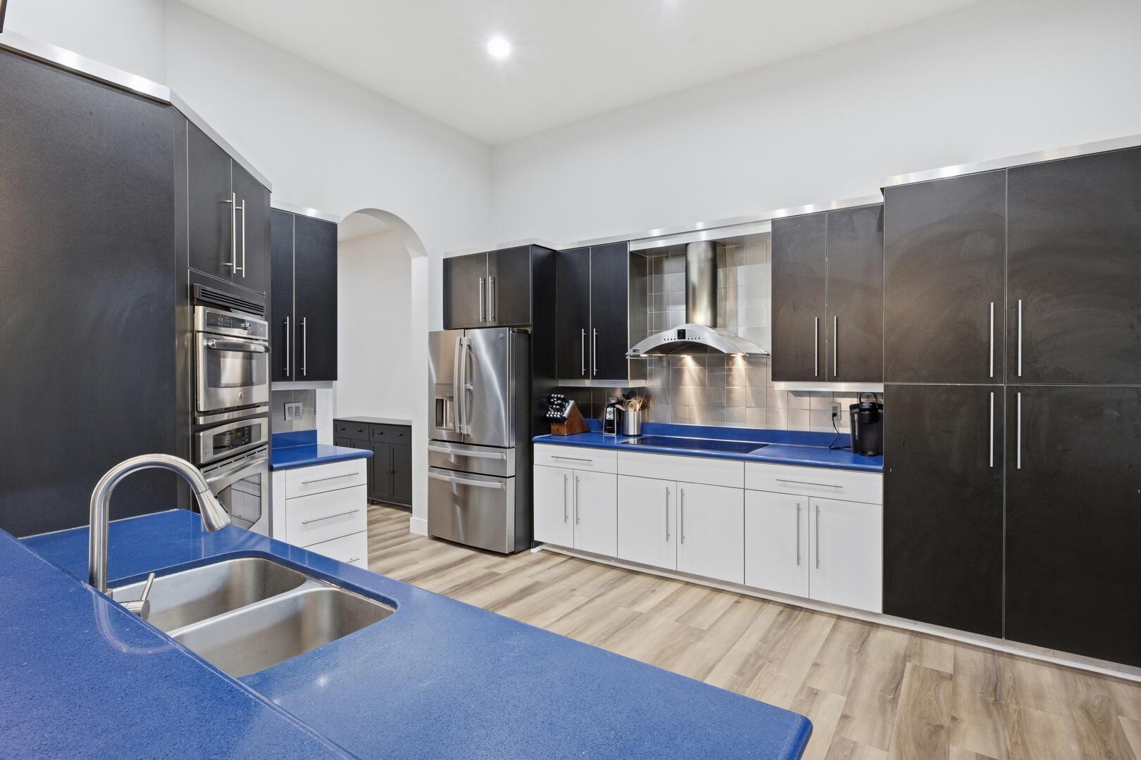 6983 Antinori Lane
