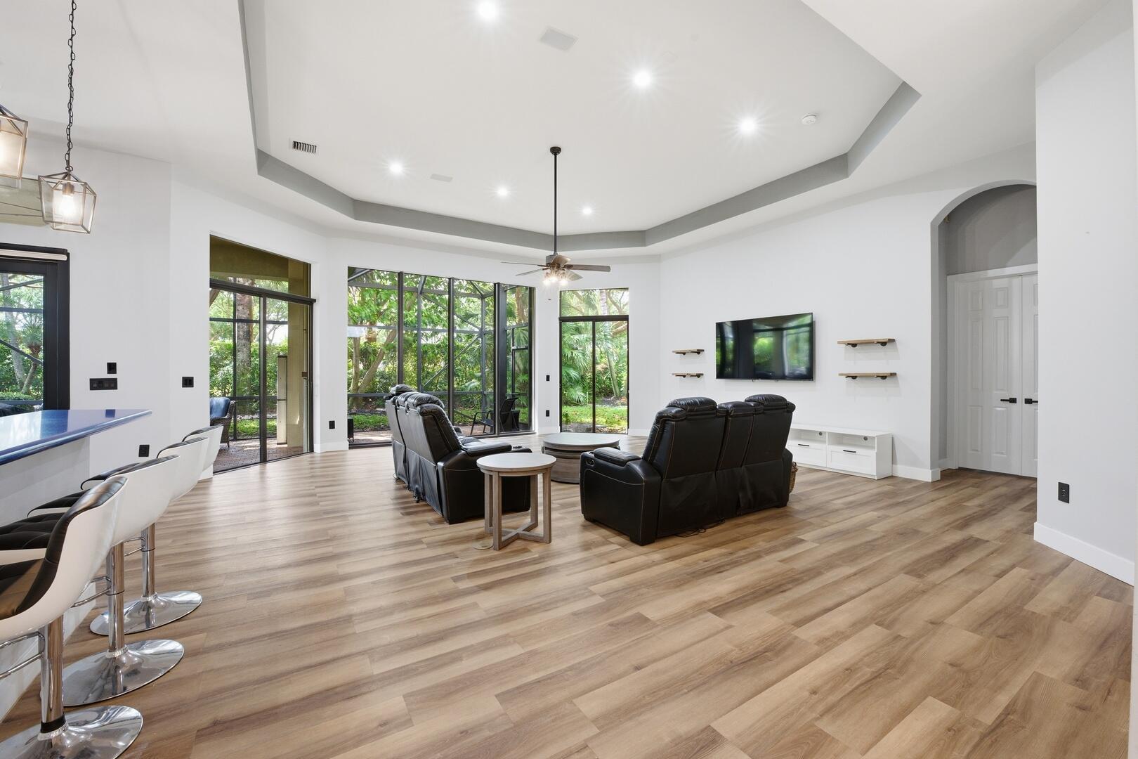 6983 Antinori Lane
