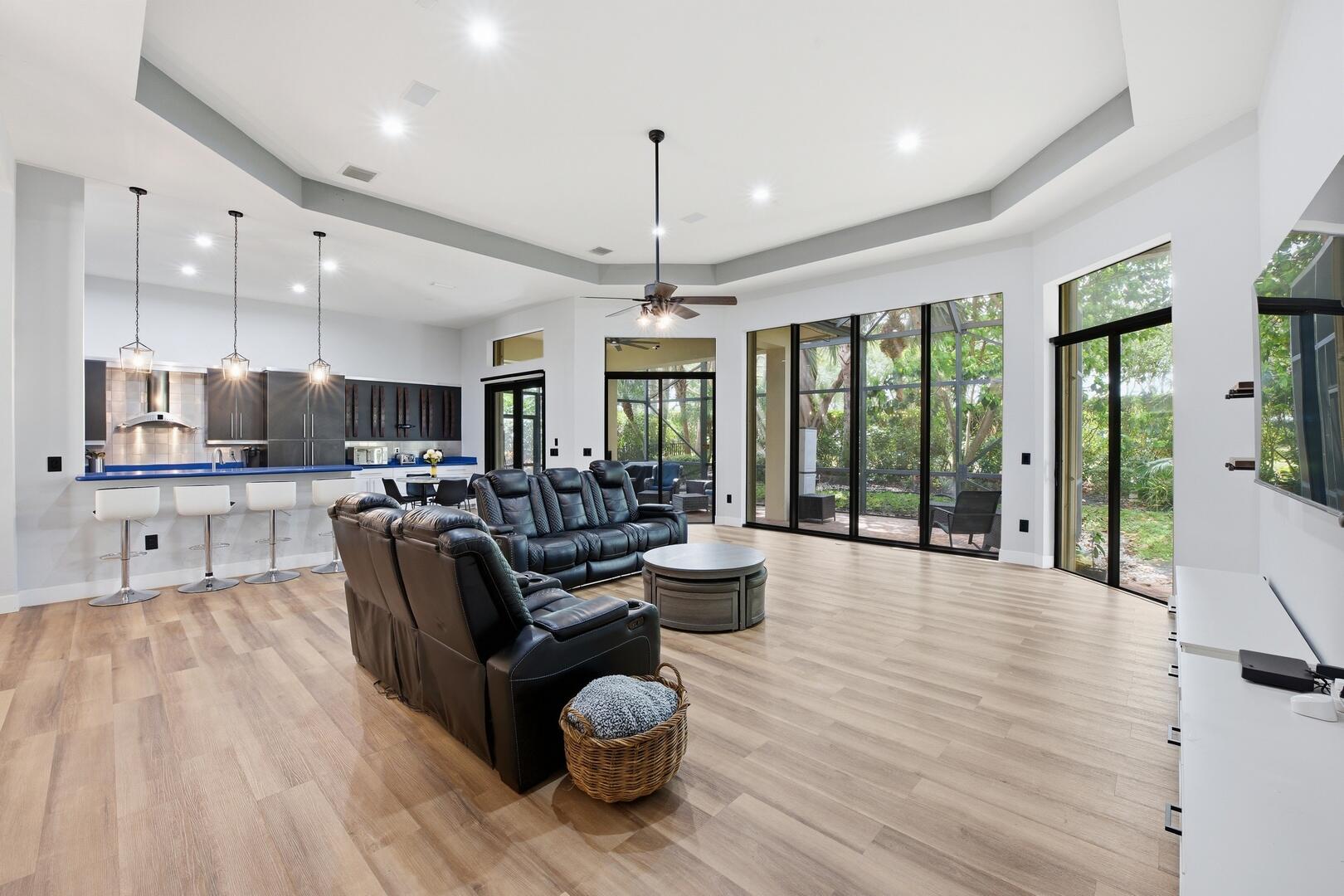 6983 Antinori Lane