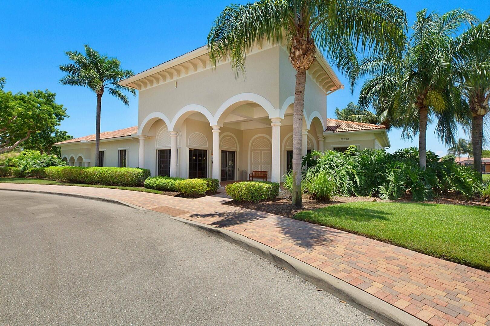 6983 Antinori Lane