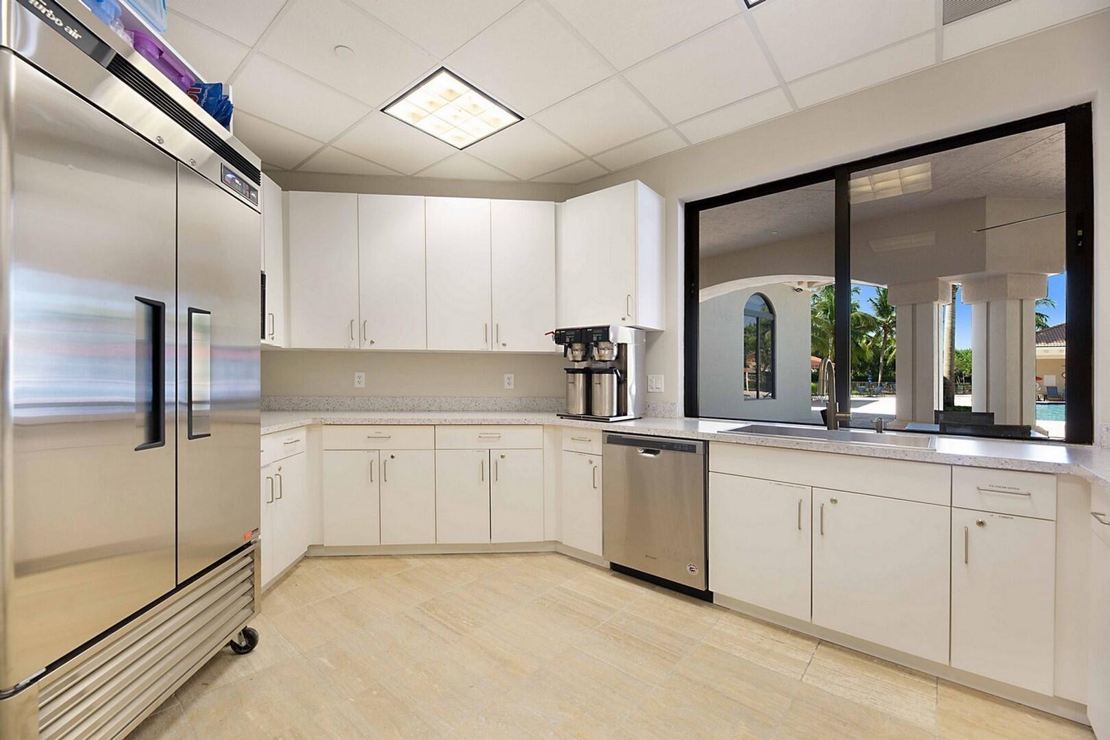 6983 Antinori Lane