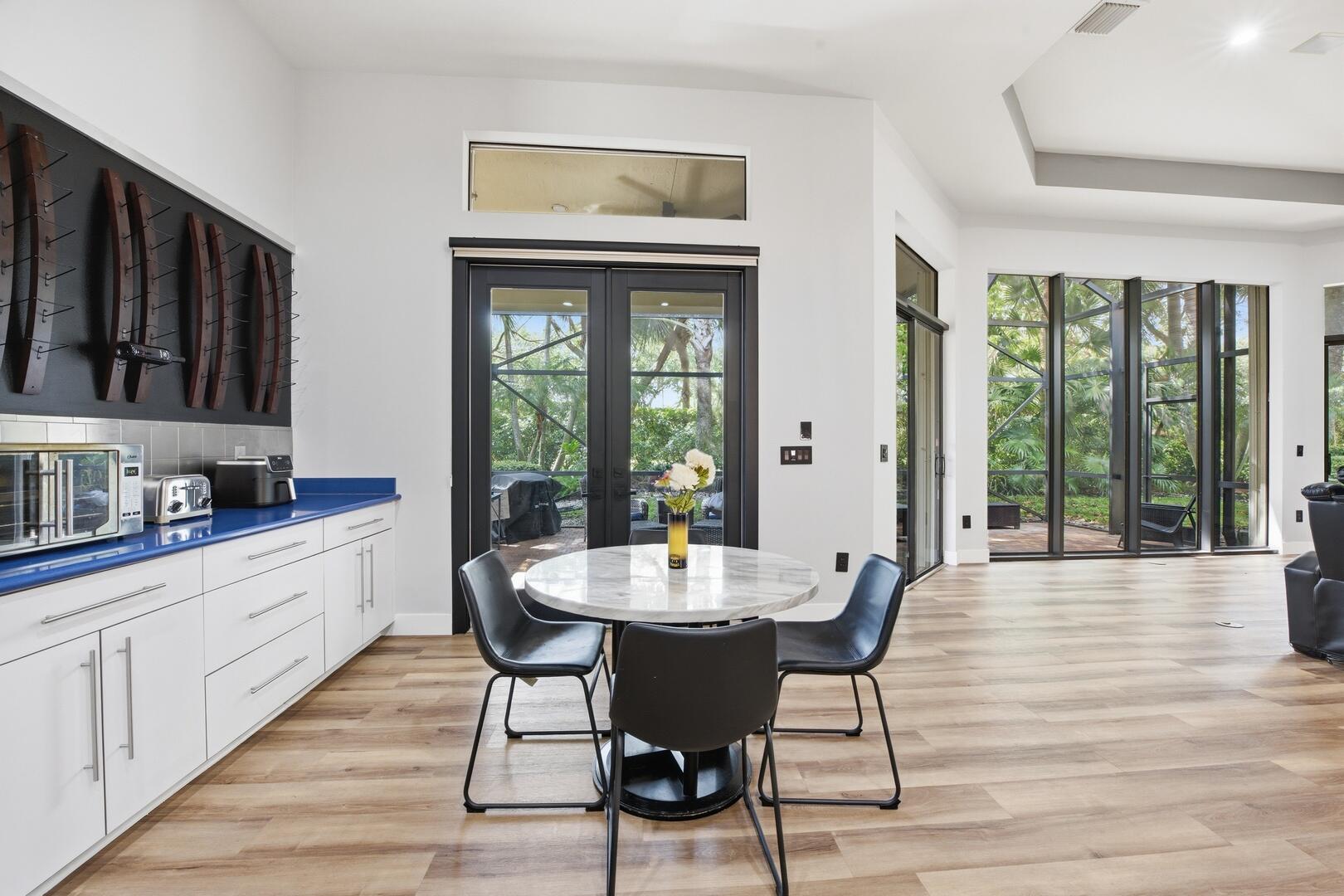 6983 Antinori Lane