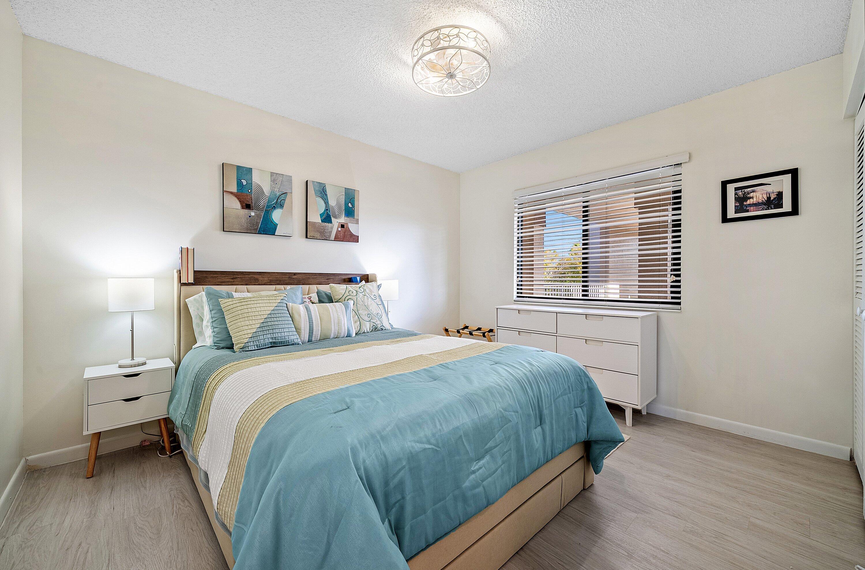 6065 Pointe Regal Circle