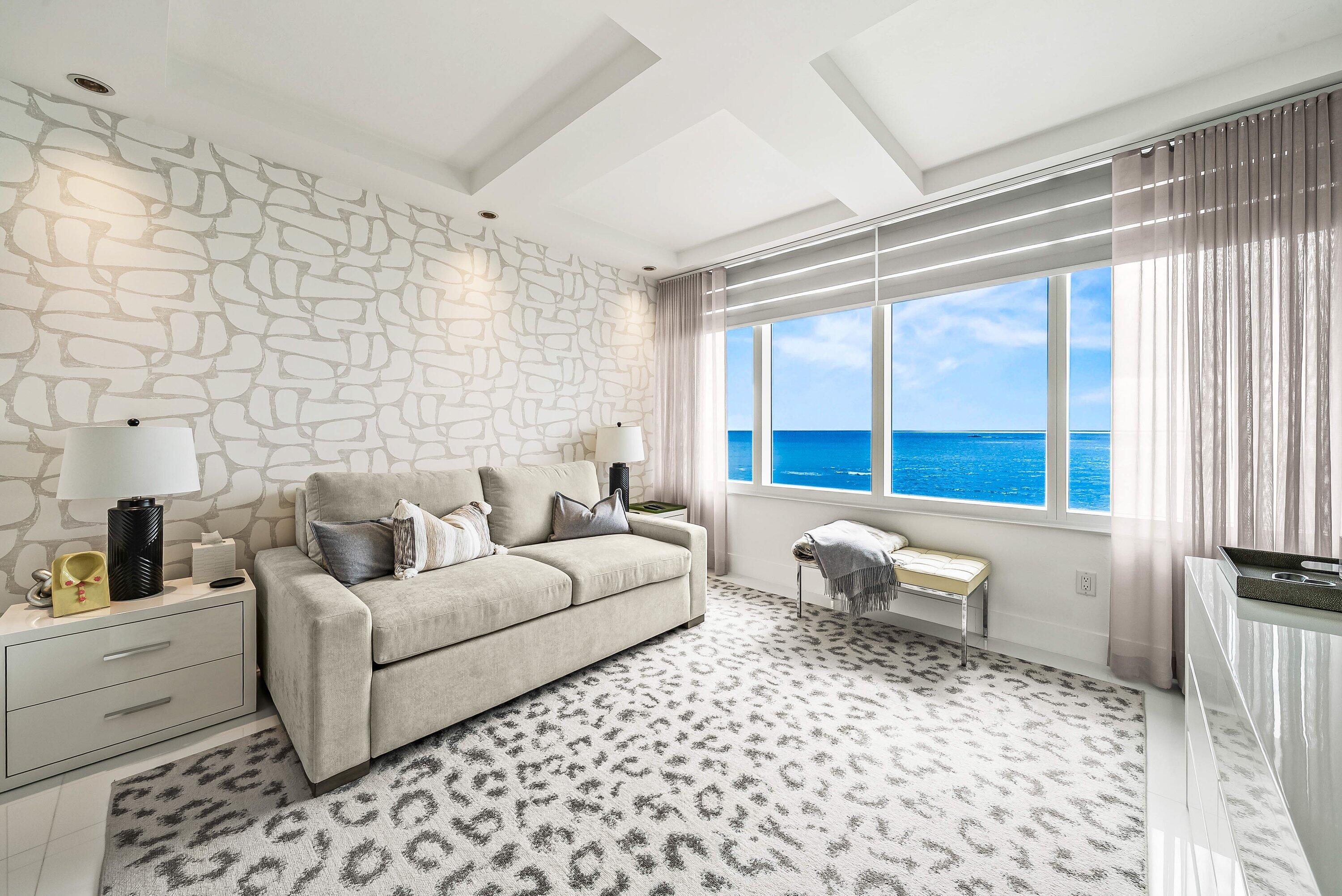 700 S Ocean Boulevard 705