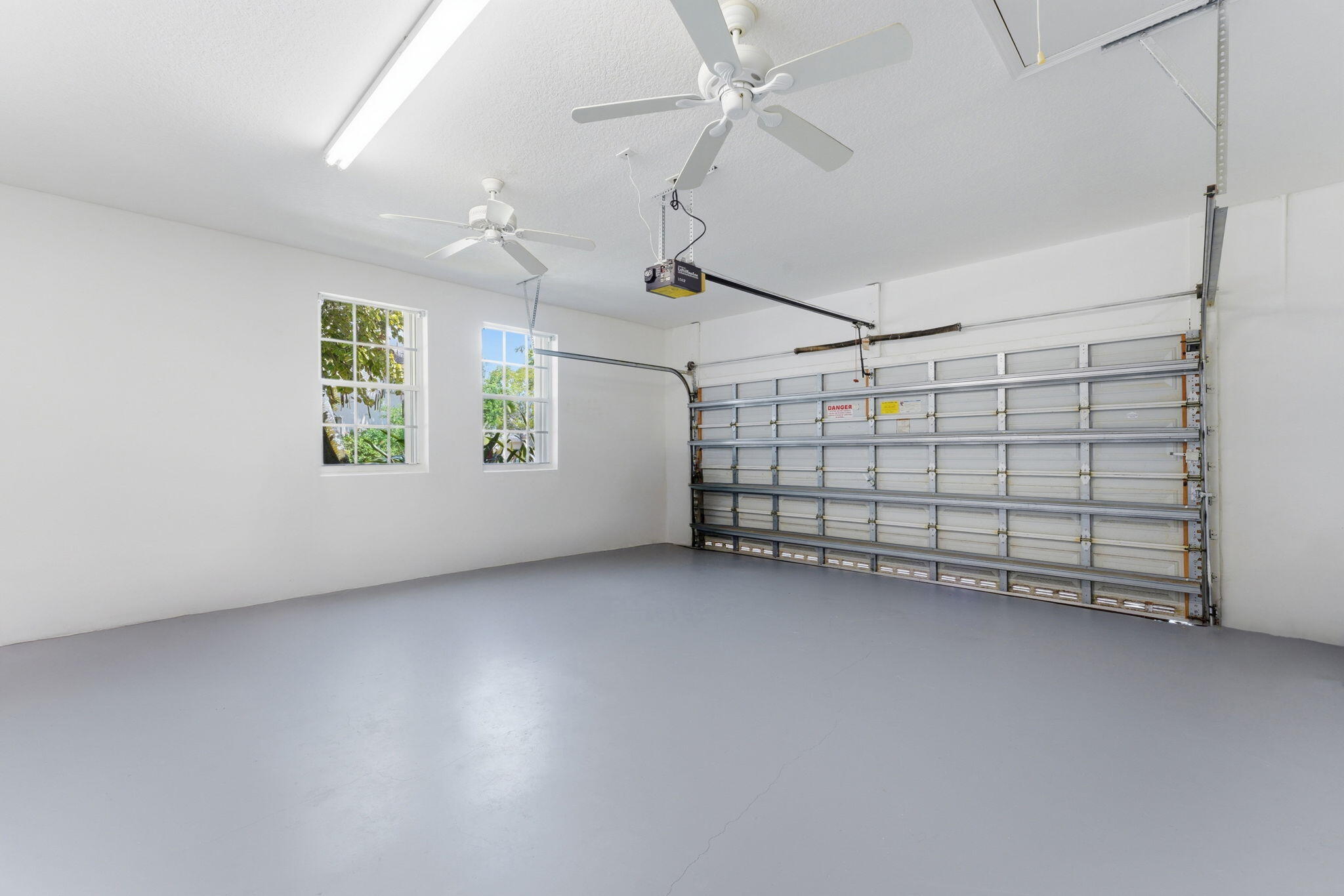 1112 Skylark Drive